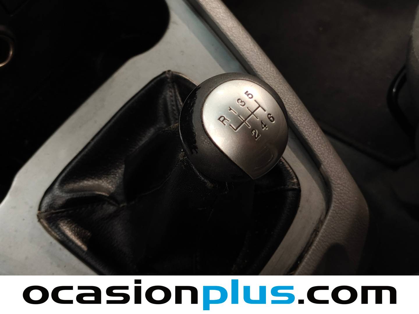 SsangYong Rodius SsangYong Rodius 2.0 e-Xdi Premium 7 Plazas (155 CV) de segunda mano