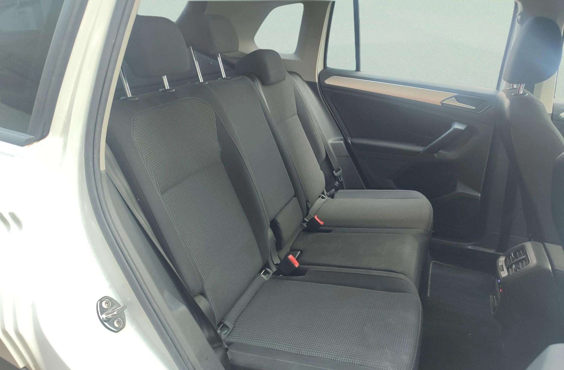 Volkswagen Tiguan Edition 2.0 TDI - foto 16