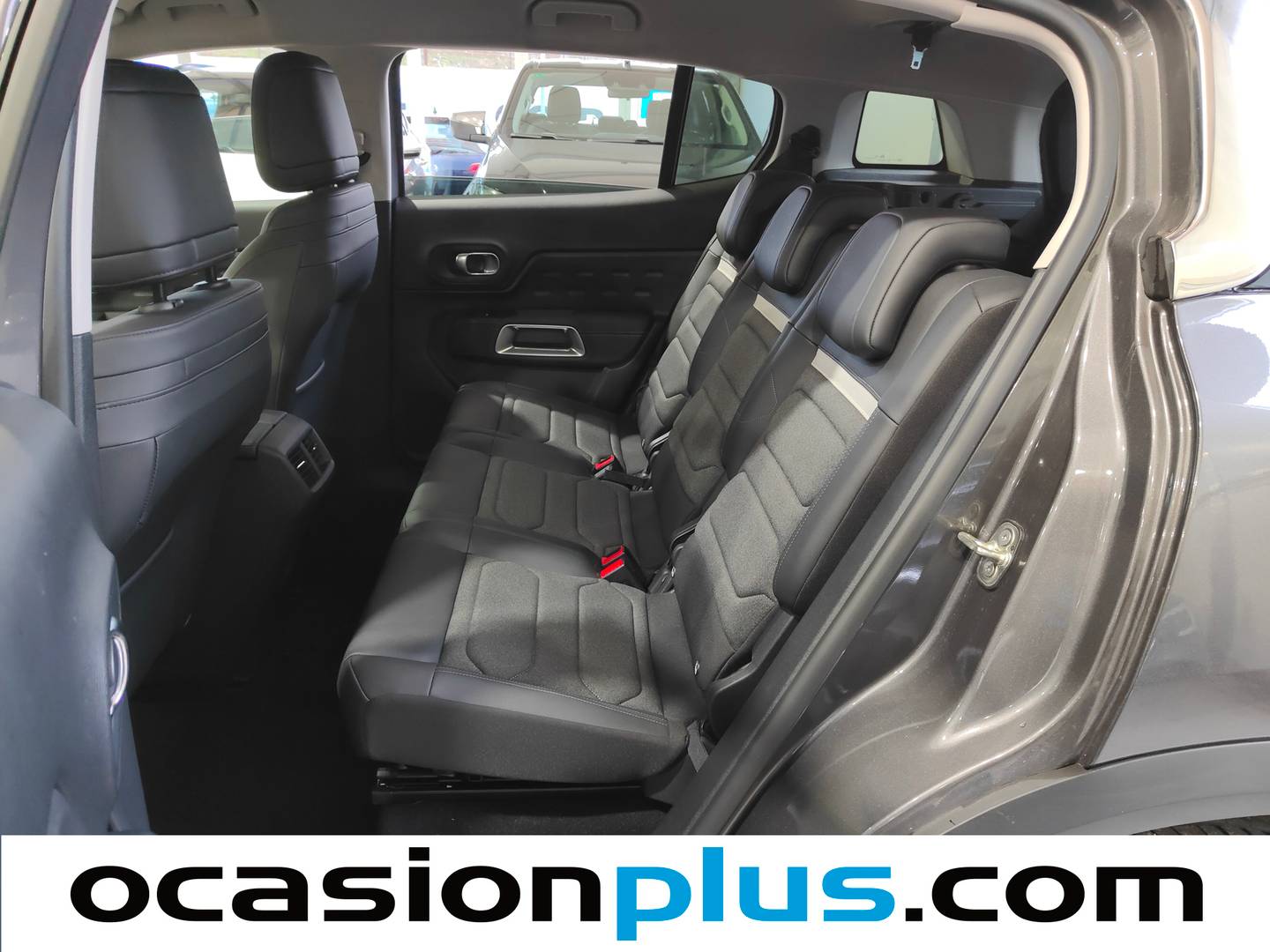 Foto Citroën C5 Aircross Citroen C5 Aircross Plug-in Hybrid 180 Plus e-EAT8 (180 CV)