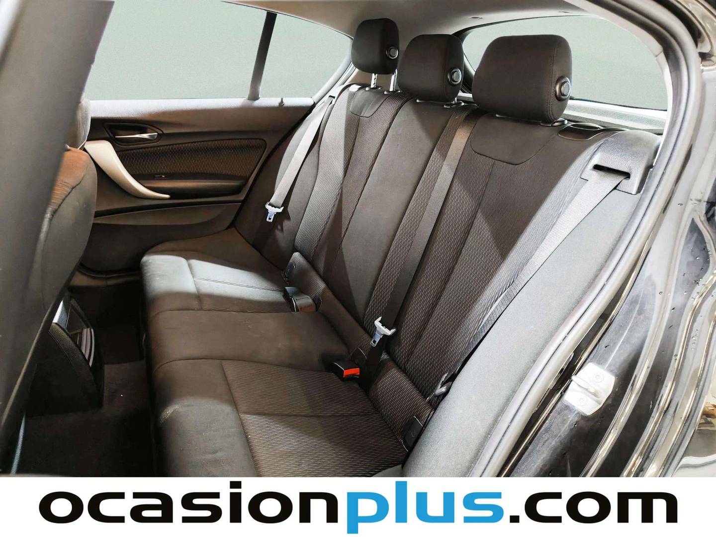 Foto asientos traseros BMW Serie 1 BMW Serie 1 118d (150 CV)