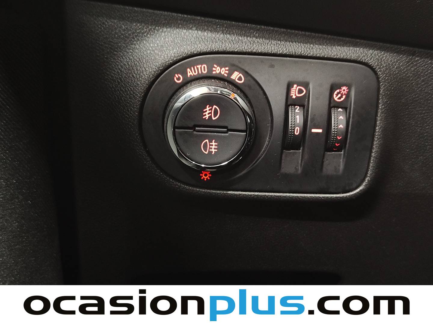 Extras del Opel Corsa Opel Corsa 1.4 Selective (90 CV)