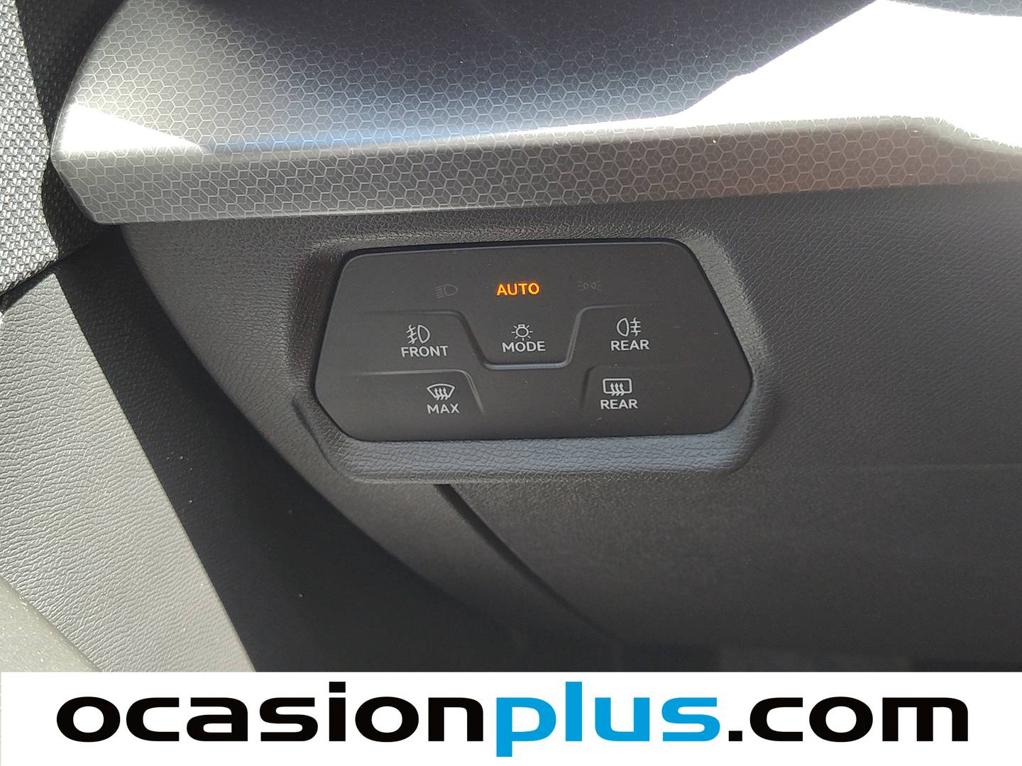 Acabados Seat León Seat León 1.5 eTSI Style XL DSG (116 CV)