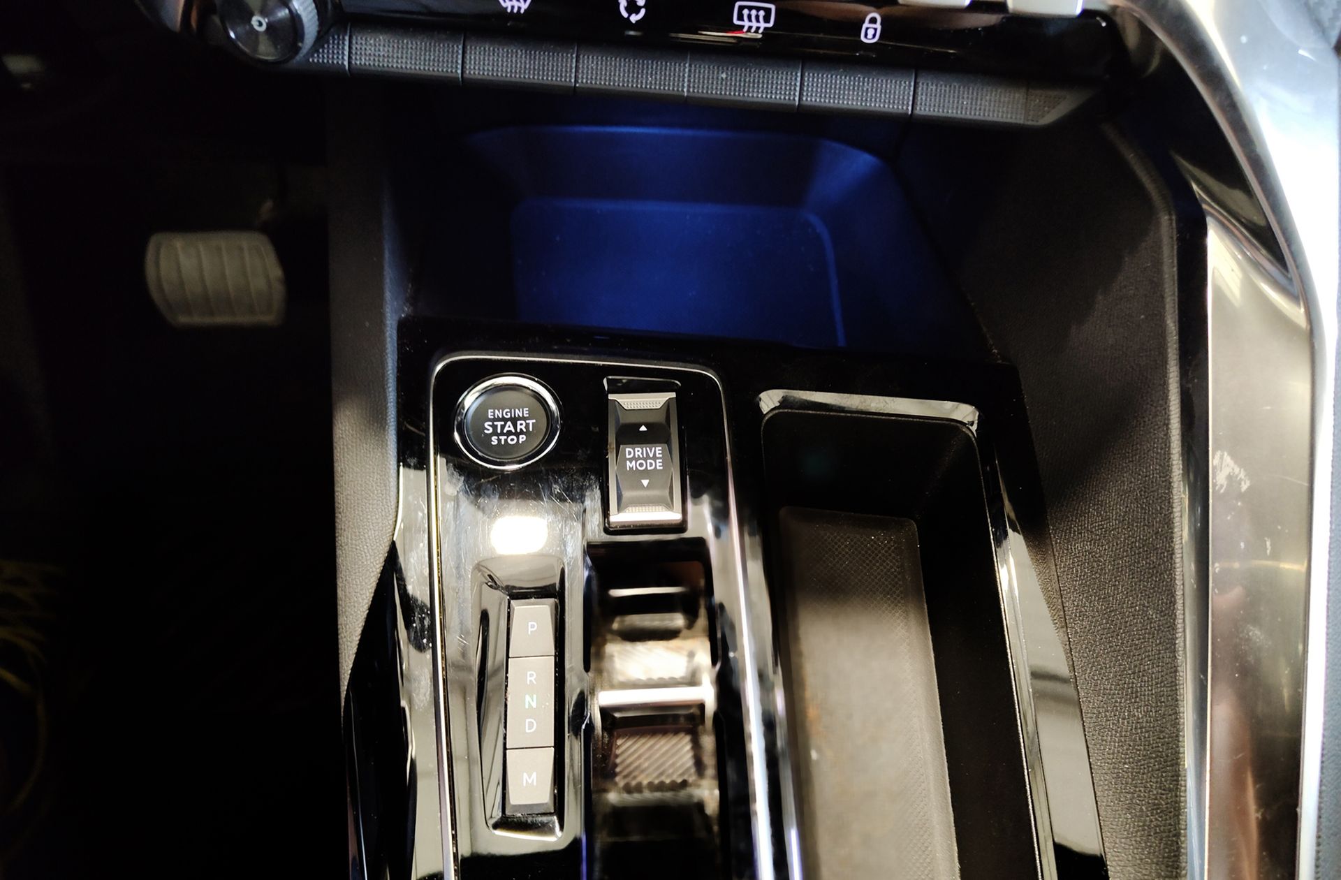 Peugeot 3008 136 Allure Pack eDCS6 - foto 5