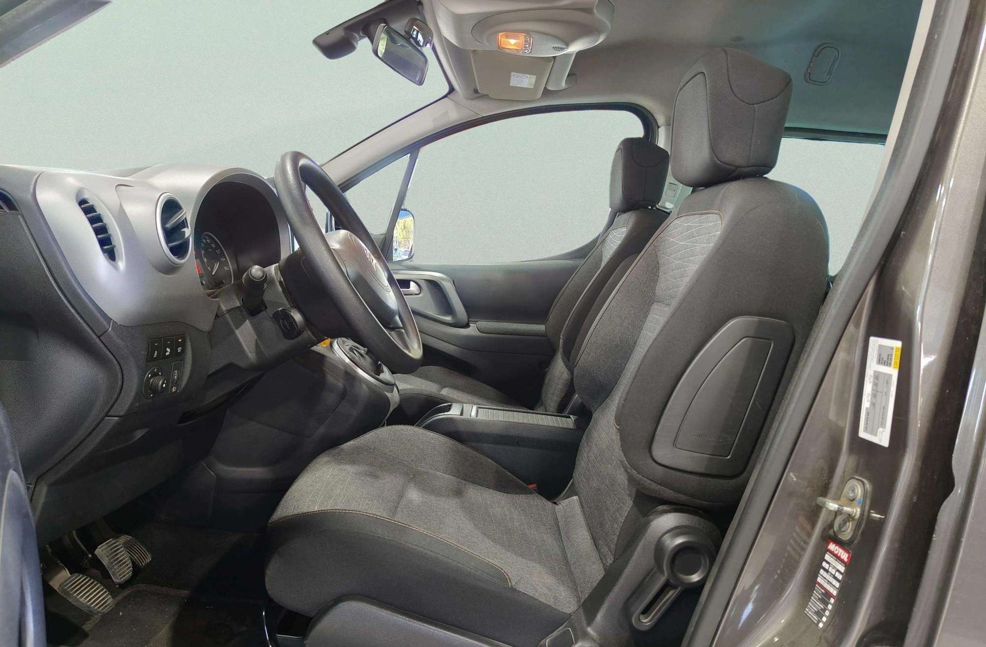 Citroën Berlingo Multispace 20 Aniversario BlueHDi - foto 12