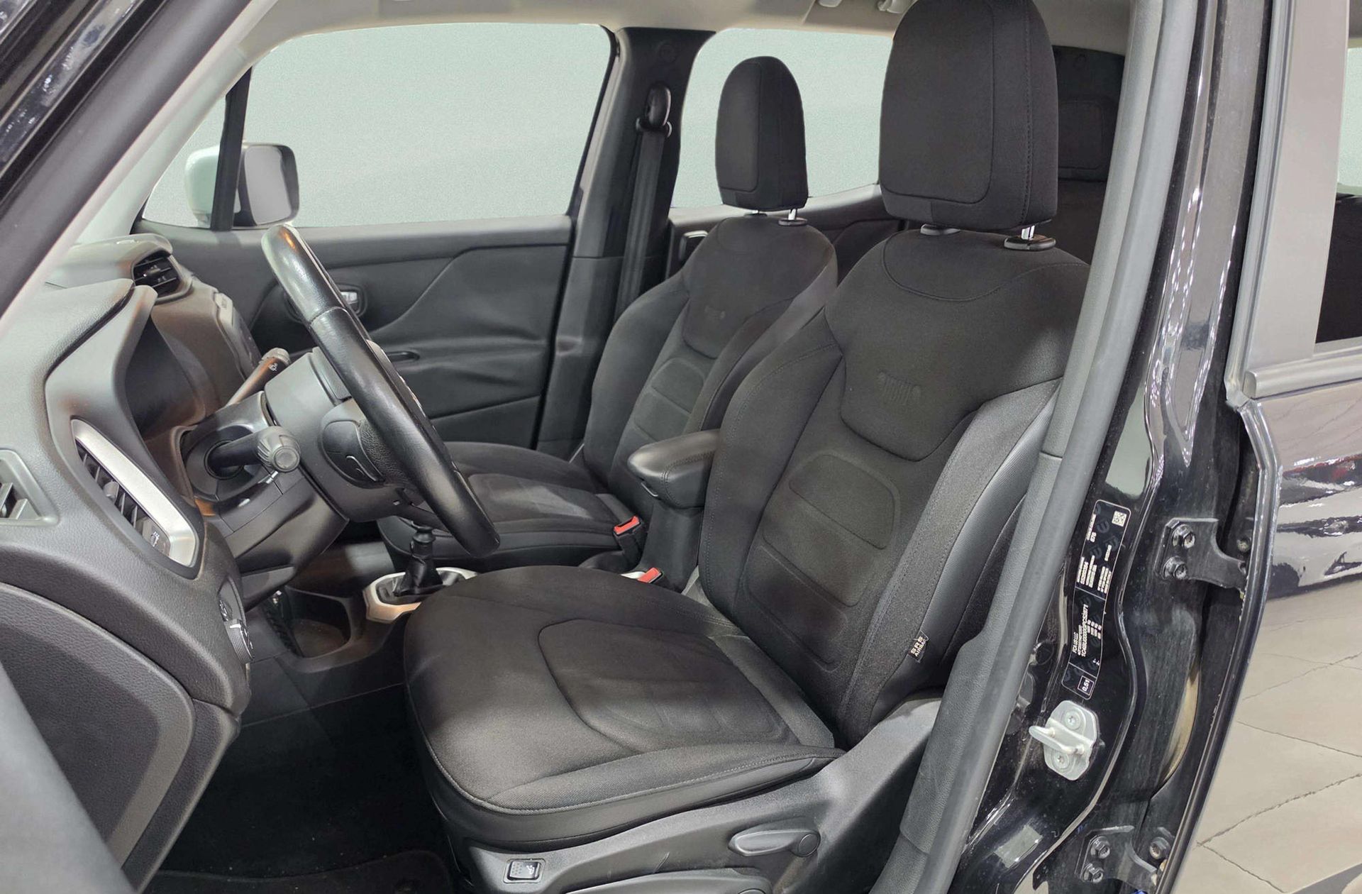 Jeep Renegade 1.6 MultiJet Limited 4x2 - foto 10