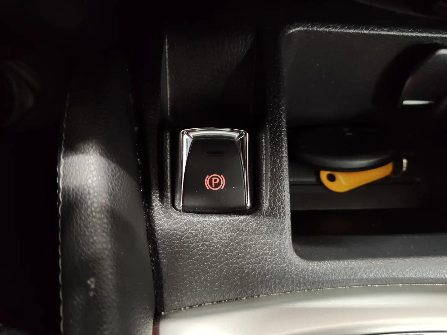 Foto Nissan QASHQAI Nissan Qashqai 1.5 dCi S&S 360 4x2 (110 CV)