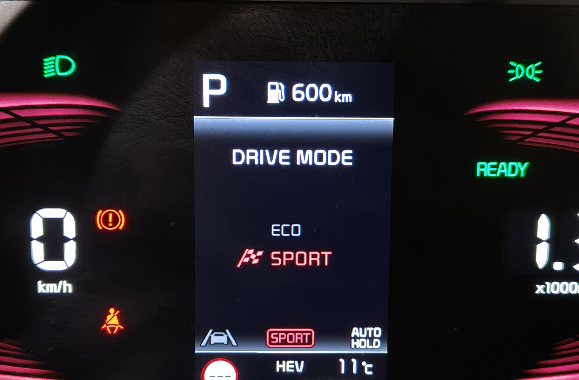 Kia Niro 1.6 GDi PHEV Híbrido Concept - foto 28