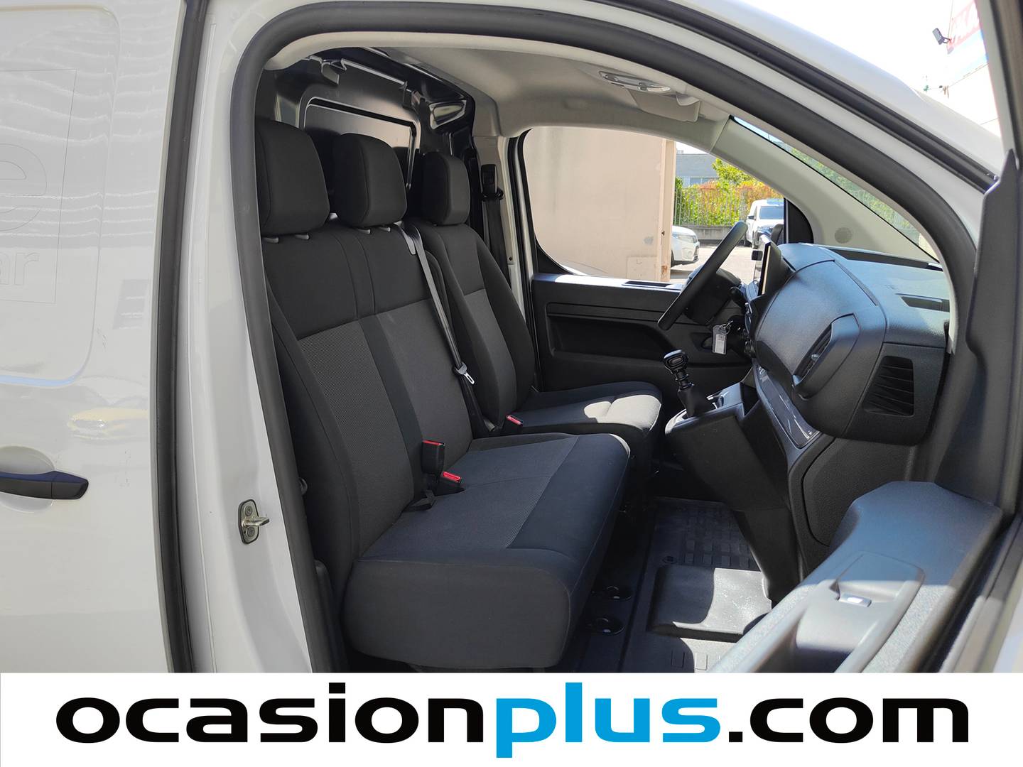 Fotos maletero Opel Vivaro Opel Vivaro Furgon BlueHDi 120 (120 CV)