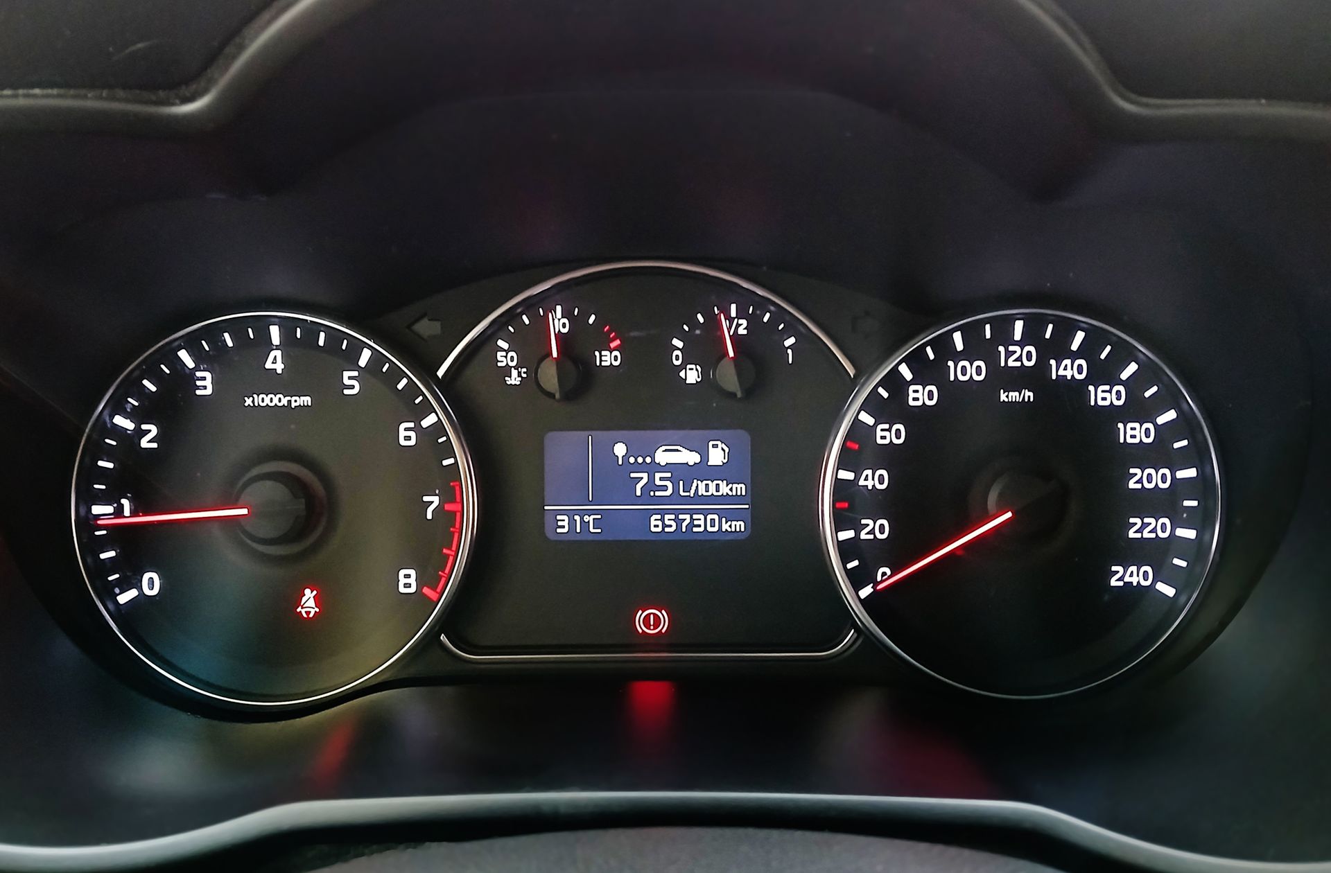 Kia Carens 1.6 GDi Drive 7 plazas - foto 28