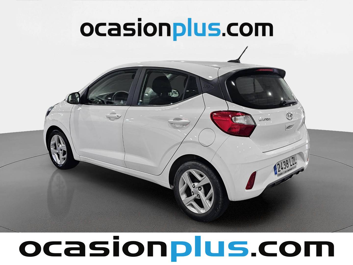 Foto trasera Hyundai i10 Hyundai i10 1.0 Klass  (67 CV) derecha