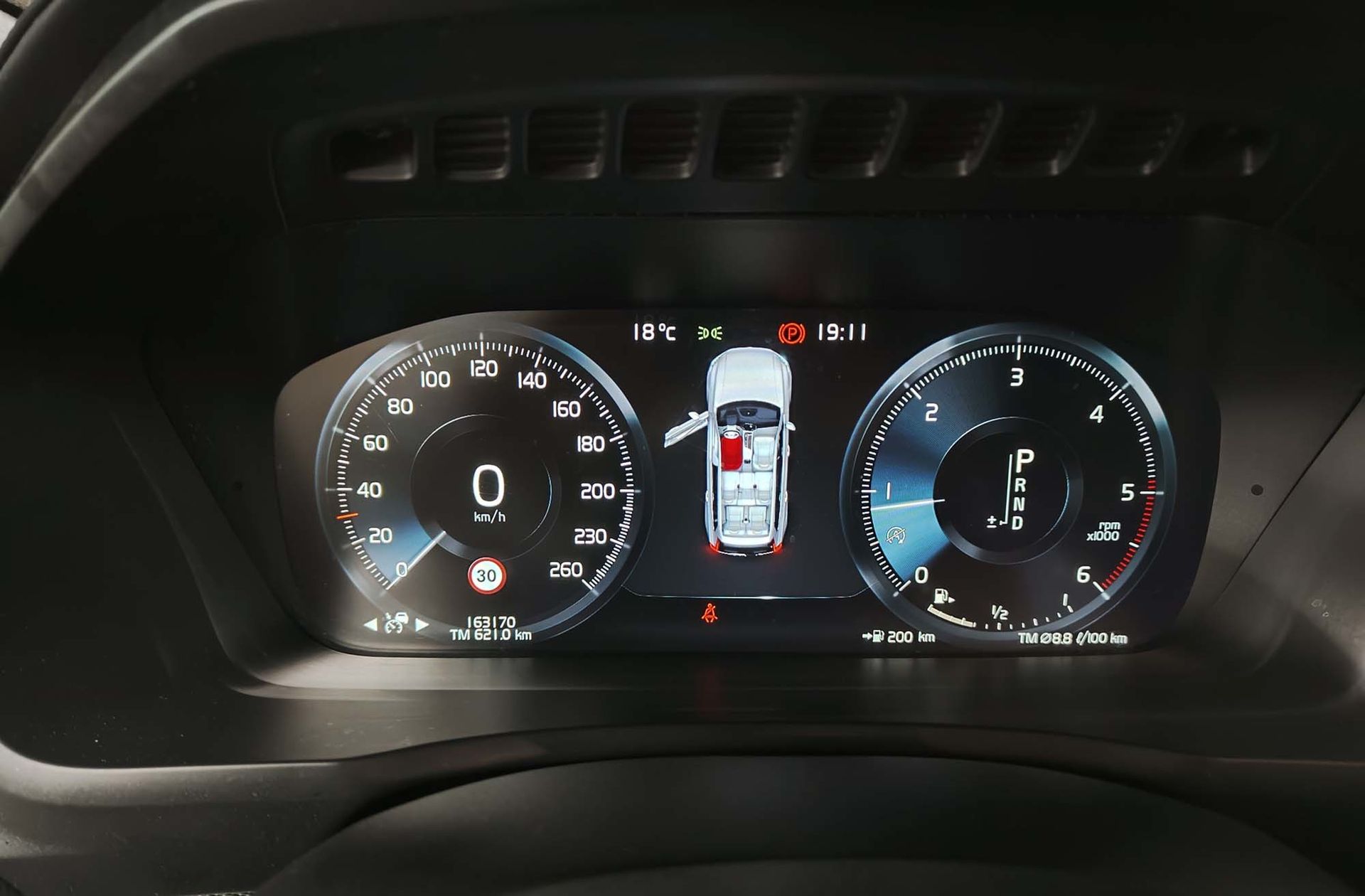 Volvo XC90 D5 R-Design AWD 7 plazas - foto 29