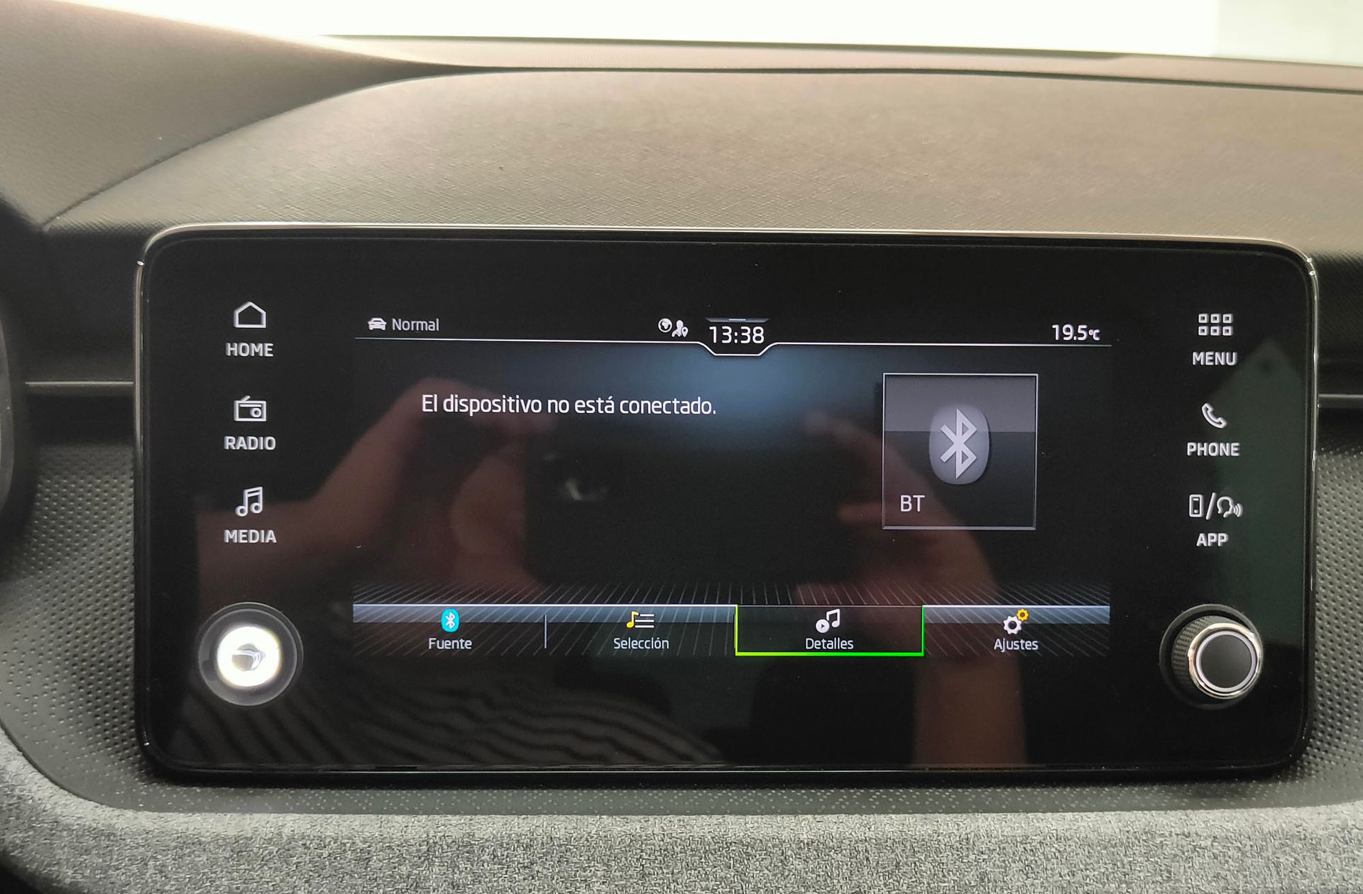 Škoda Scala 1.0 TSI Selection DSG - foto 34