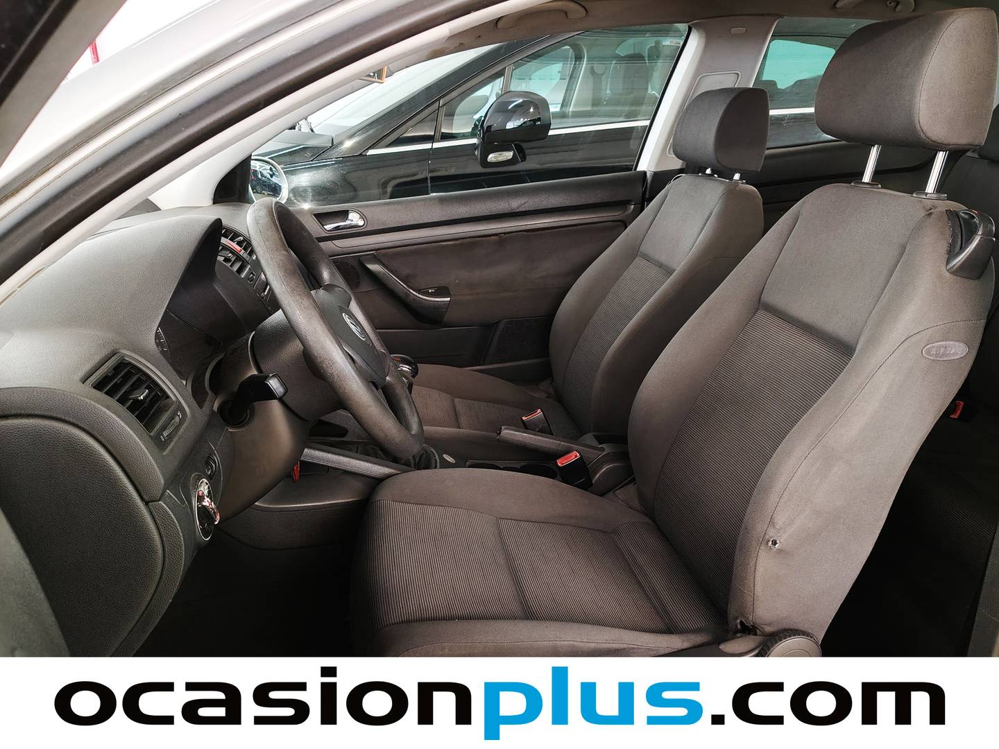 Foto asientos delanteros Volkswagen Golf Volkswagen Golf Trendline 1.9 TDI (105 CV)