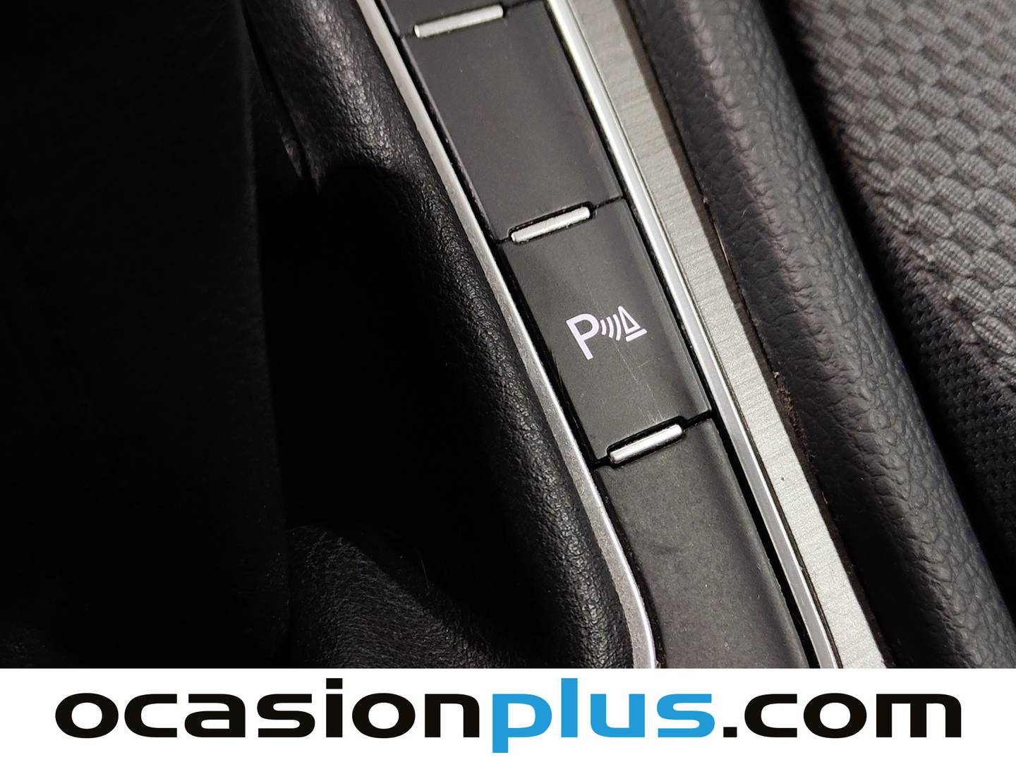 Equipamiento del Volkswagen Golf Volkswagen Golf Advance 1.4 TSI BMT (122 CV)