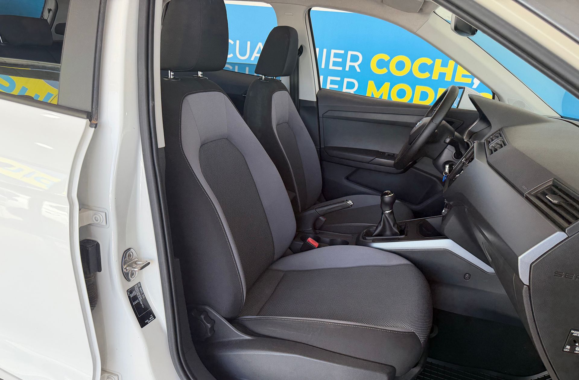 SEAT Arona 1.0 TSI Ecomotive Style - foto 17