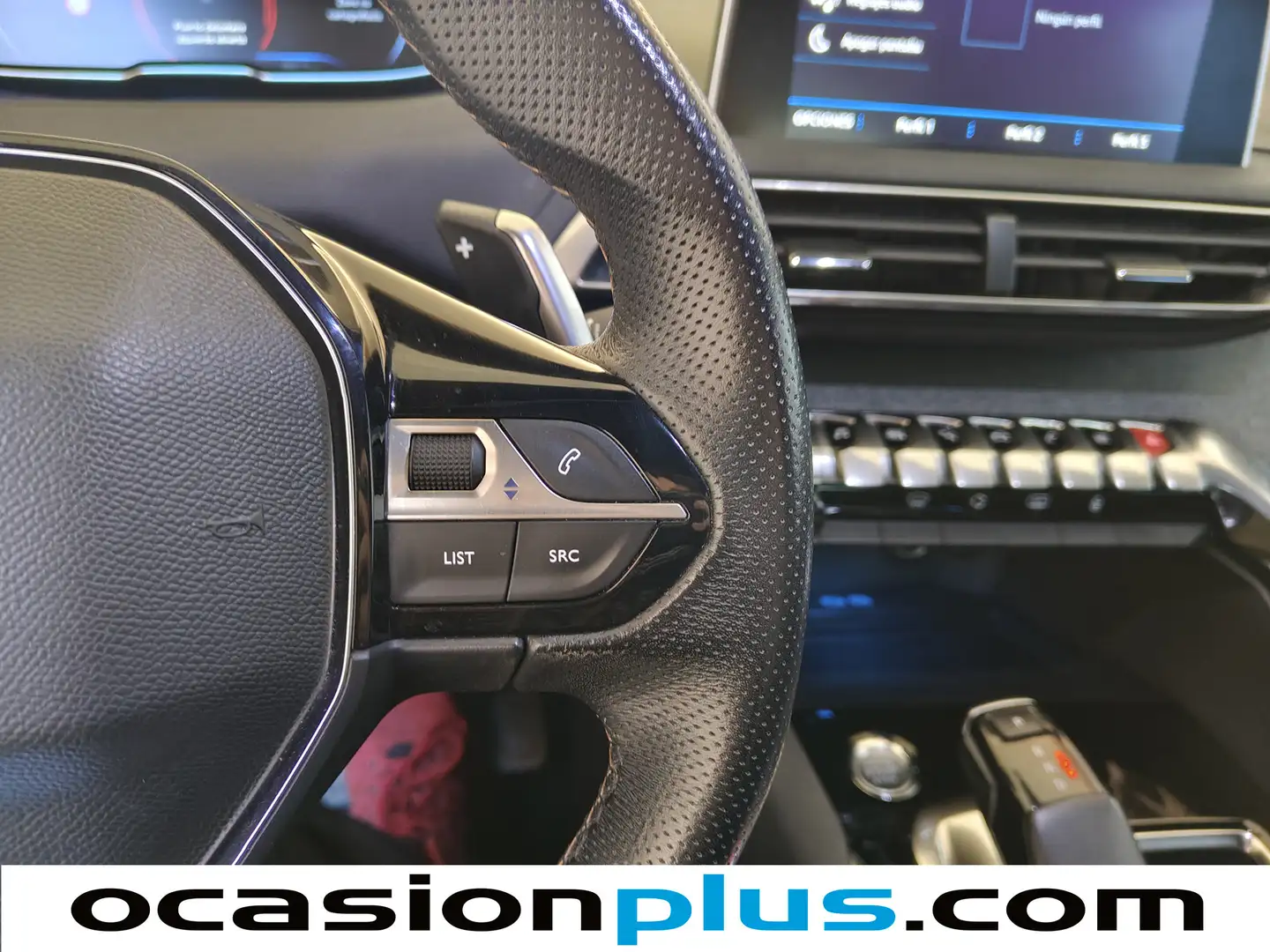 Foto Peugeot 3008 Peugeot 3008 BlueHDI 130 S&S GT Line EAT8 (130 CV)