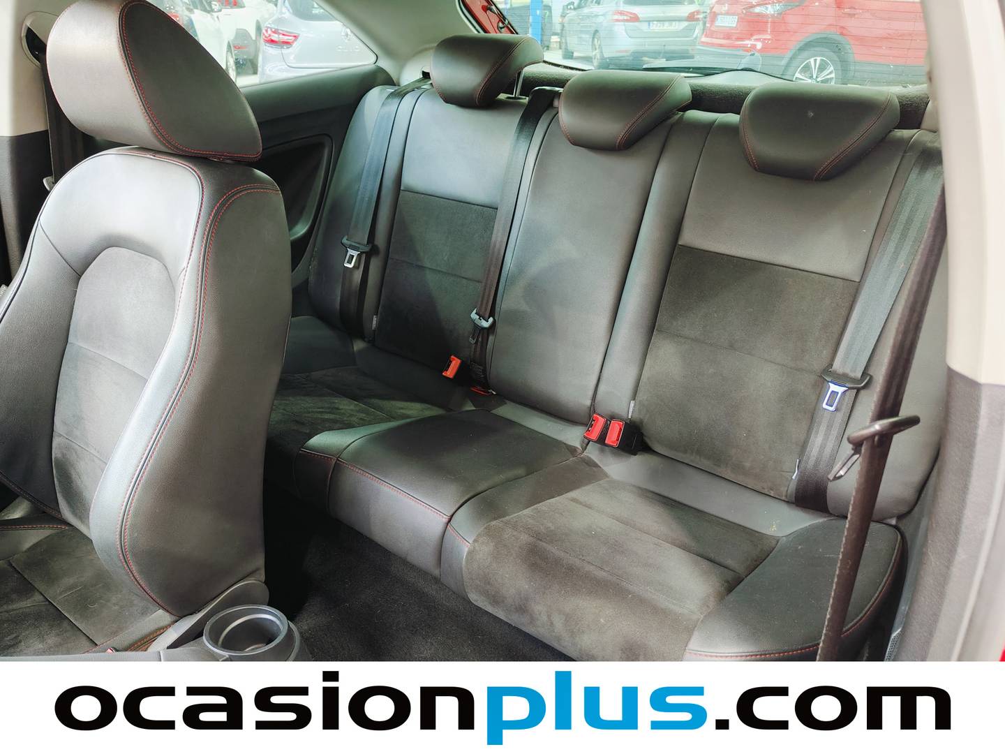 Foto asientos traseros Seat Ibiza Seat Ibiza 1.0 EcoTSI FR Crono (110 CV)