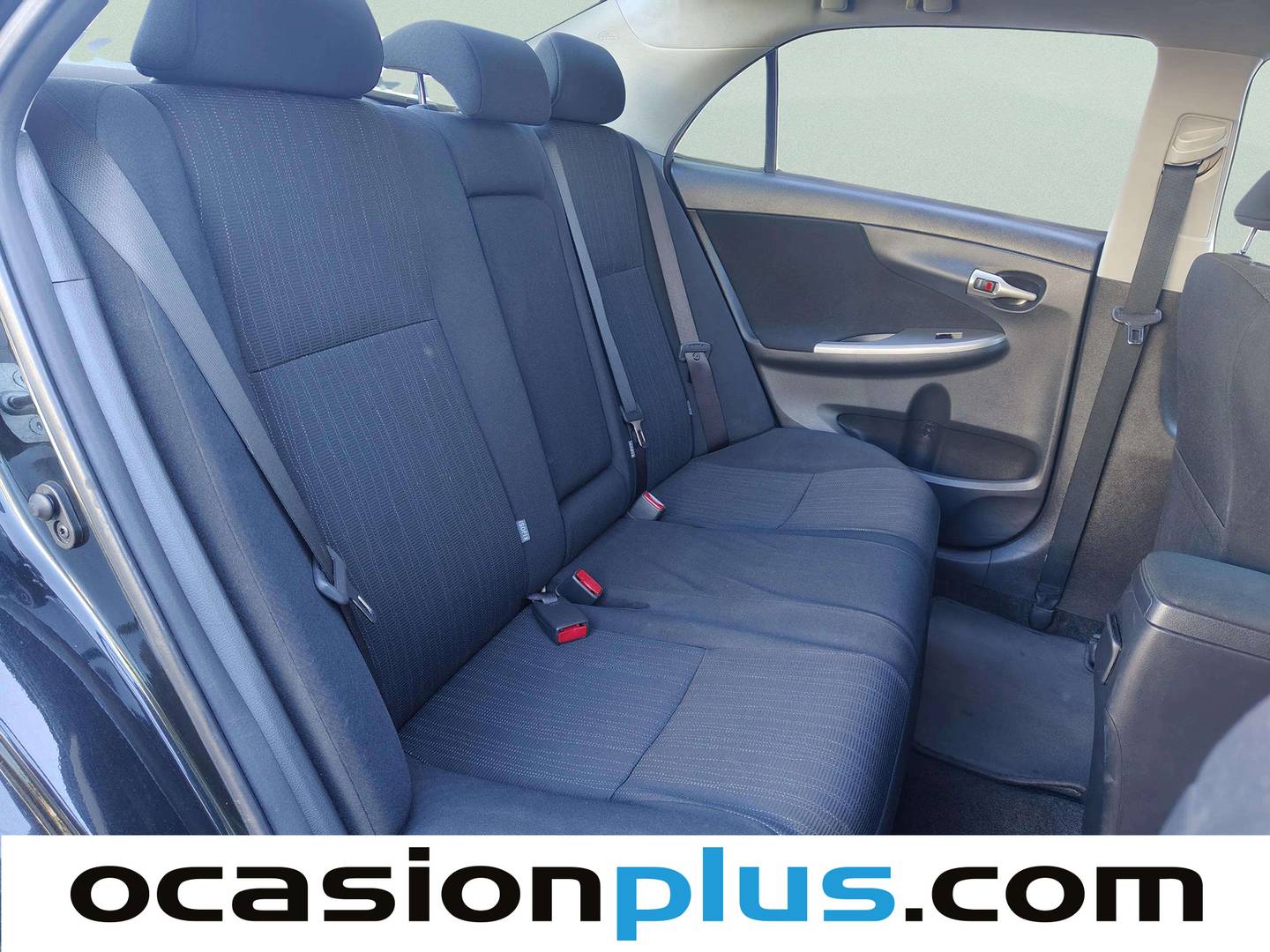 Toyota Corolla Sedán Toyota Corolla 1.6 VVT-I Sedan Sol (124 CV) 2009