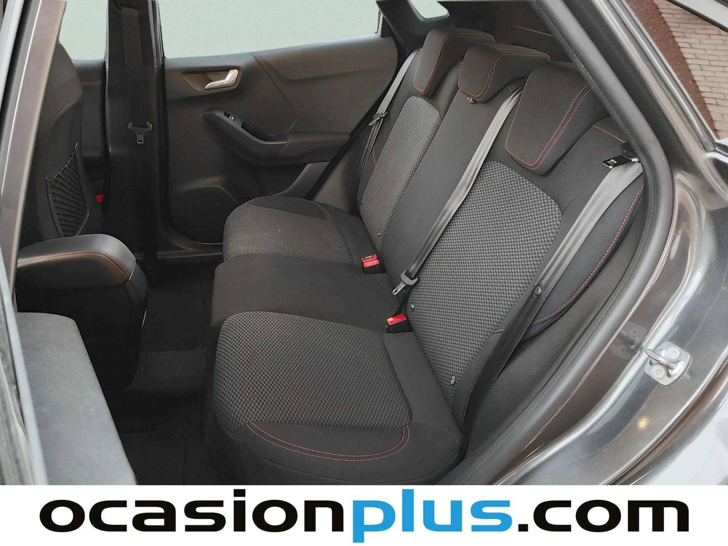 Foto Ford Puma Ford Puma 1.0 EcoBoost MHEV ST-Line Design Auto (125 CV)