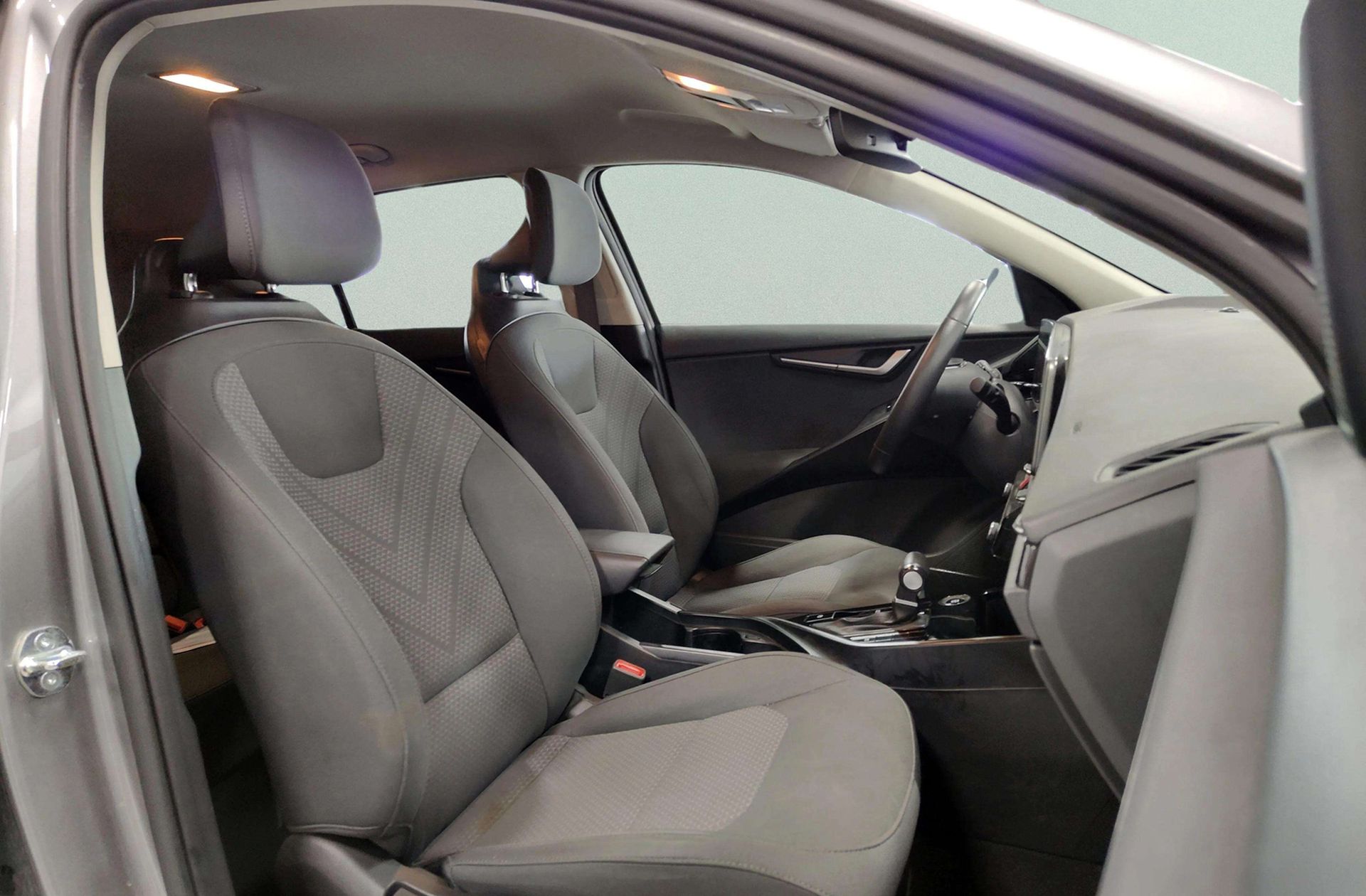 Kia Niro 1.6 GDi HEV Concept - foto 17