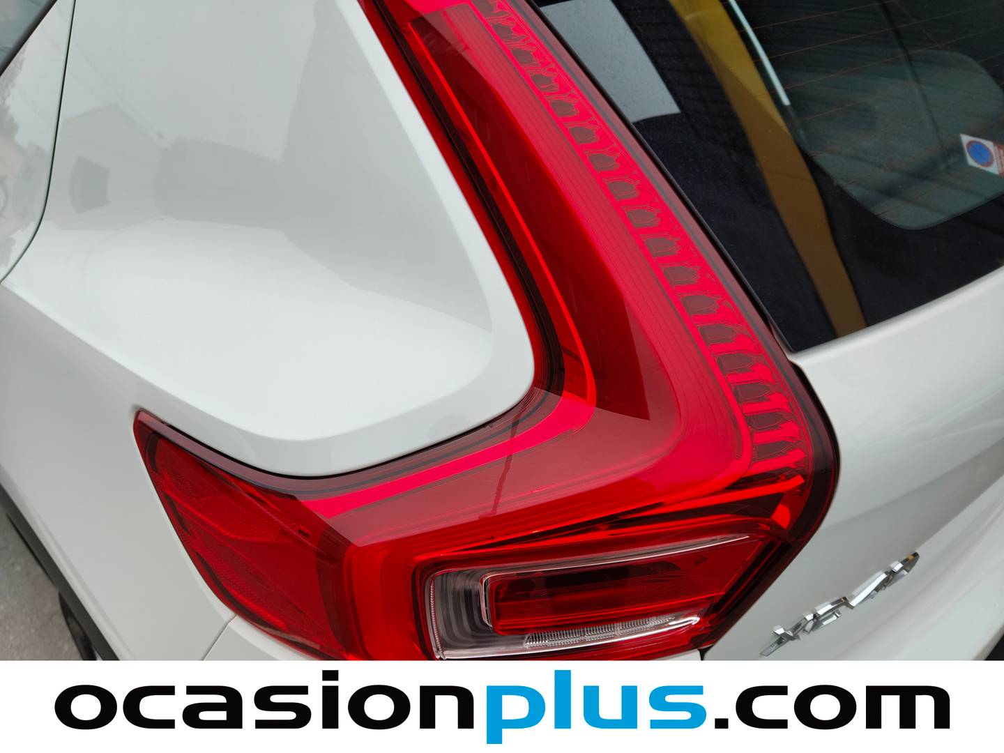 Volvo XC40 Volvo XC40 T3 Momentum (156 CV) al mejor precio