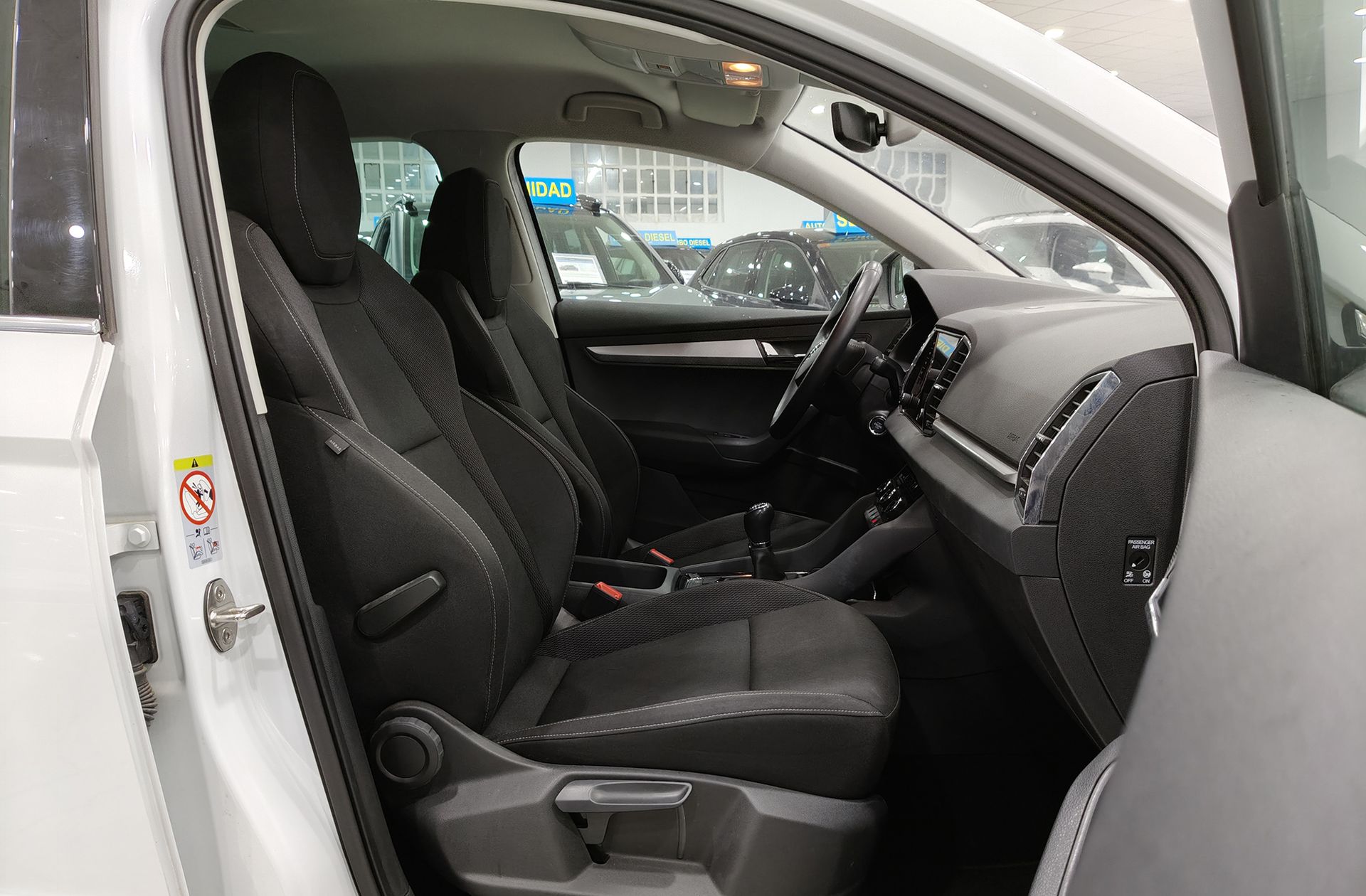 Škoda Karoq 2.0 TDI Selection 85 - foto 22