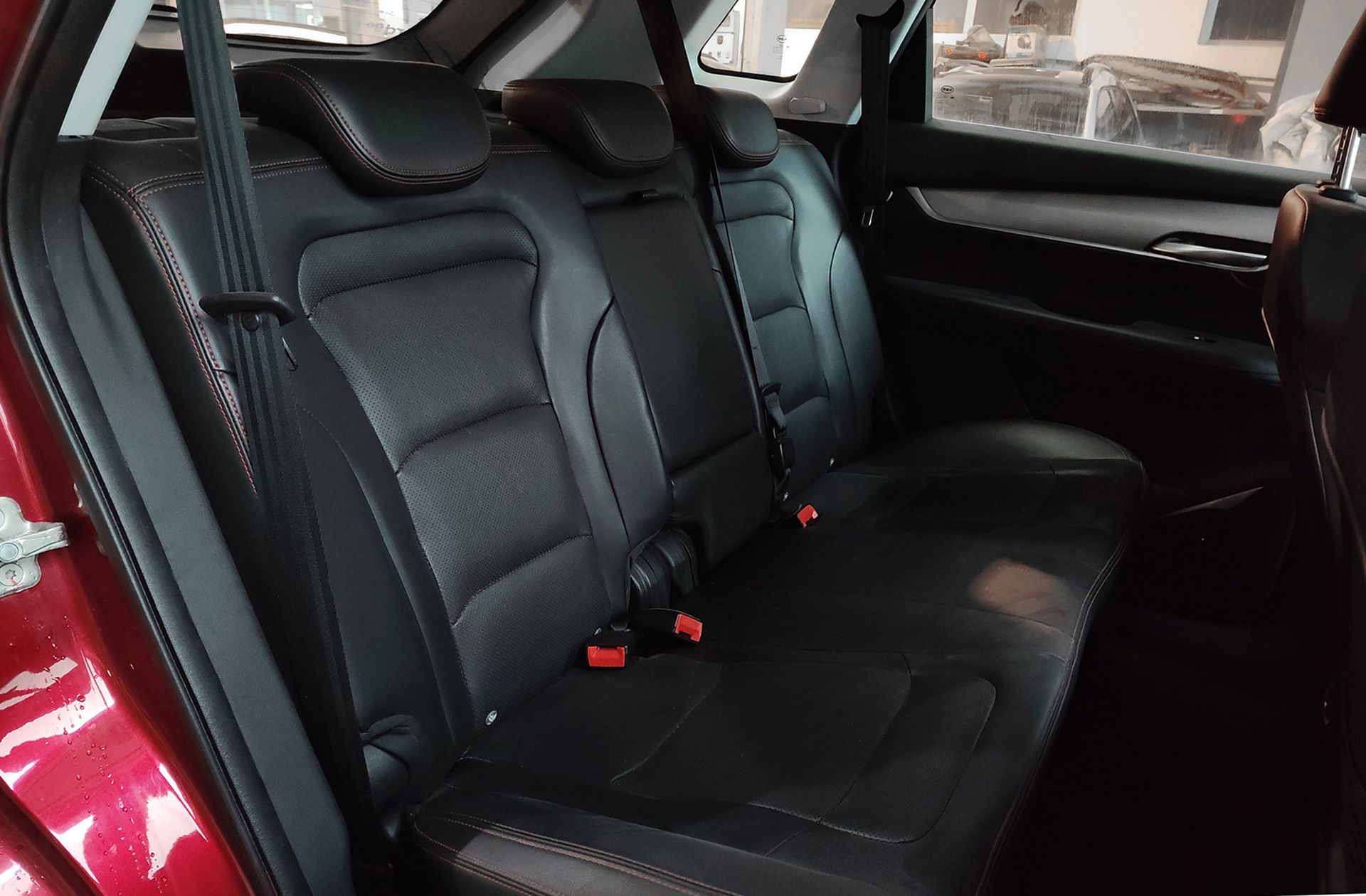 SWM G01 1.5T Luxury - foto 17