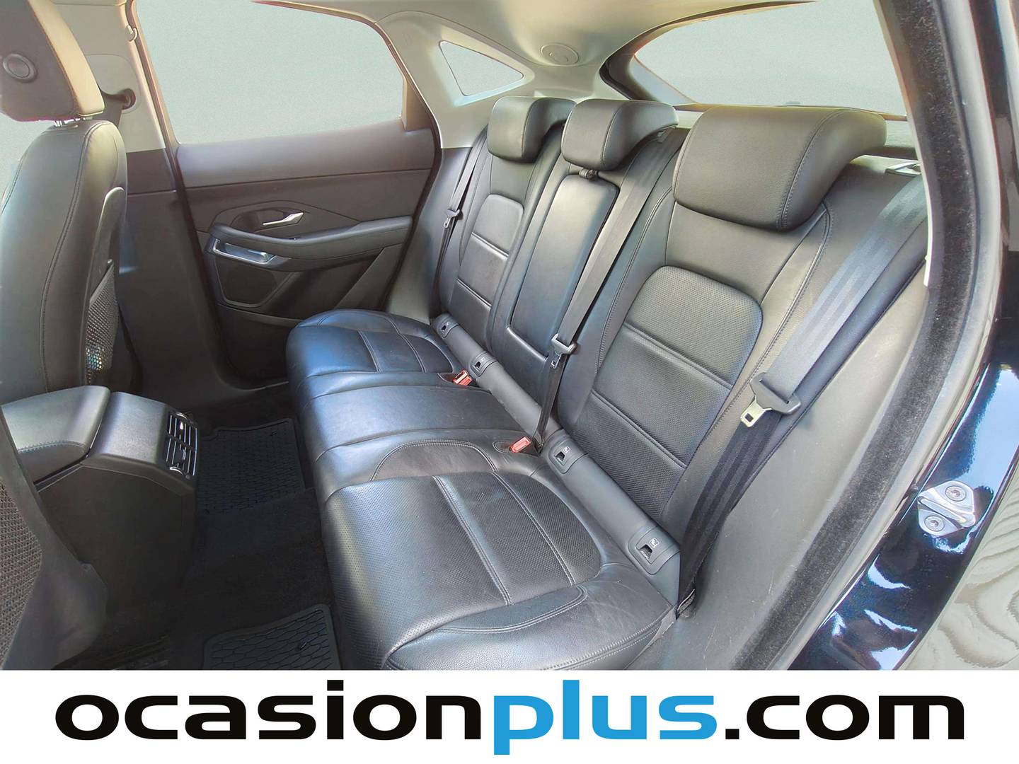 Foto asientos traseros Jaguar E-Pace Jaguar E-PACE 2.0P S 4WD Auto (200 CV)