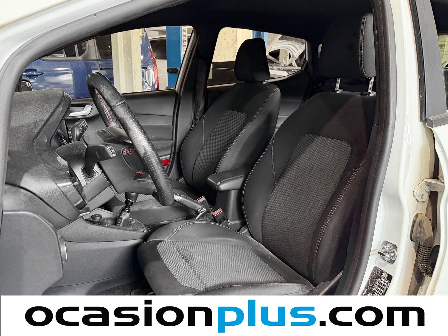 Foto asientos delanteros Ford Fiesta Ford Fiesta 1.0 EcoBoost S&S ST-Line (95 CV)