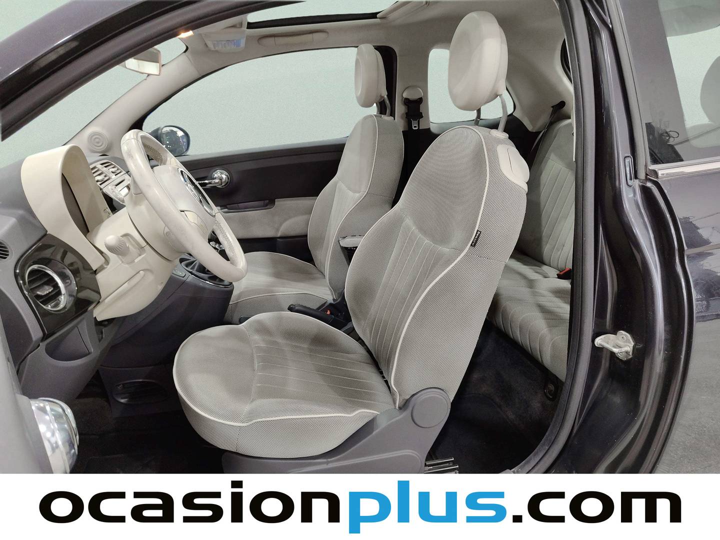 Foto asientos delanteros Fiat 500 Fiat 500 1.2 8v Lounge (69 CV)