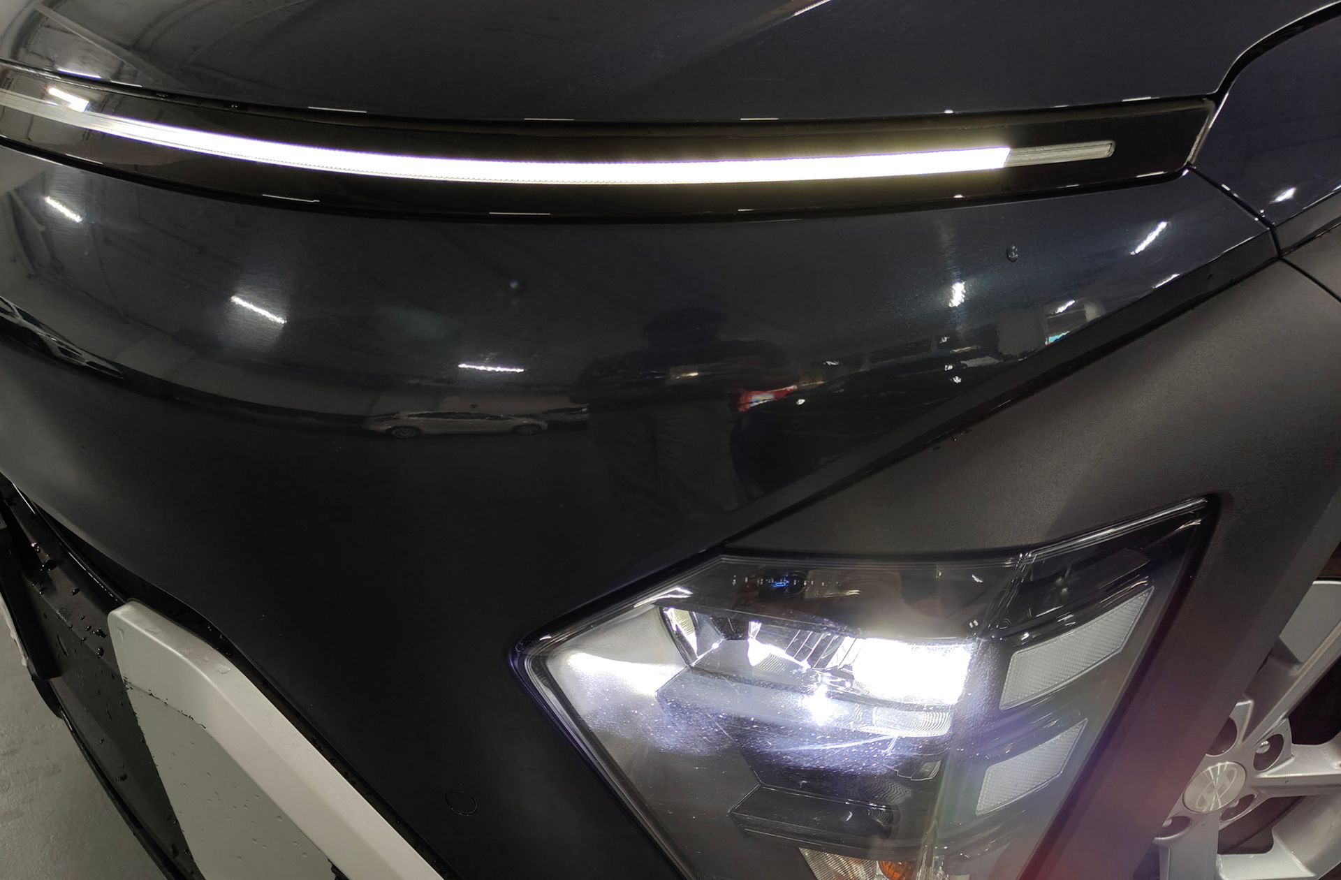 Hyundai Kona 1.6 GDI HEV Maxx DT - foto 16