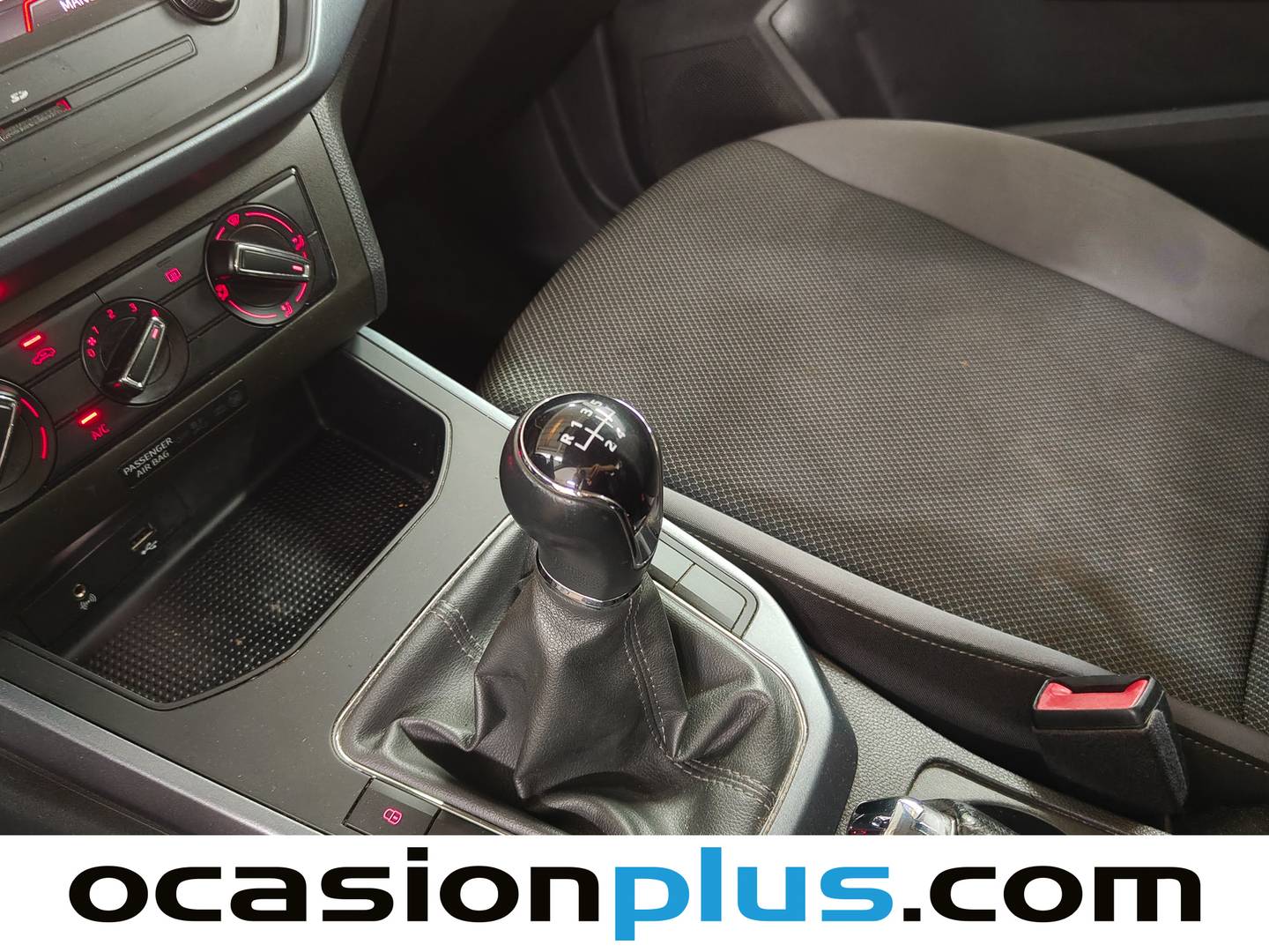 Seat Arona Seat Arona 1.0 TSI Style Ecomotive (95 CV) de segunda mano