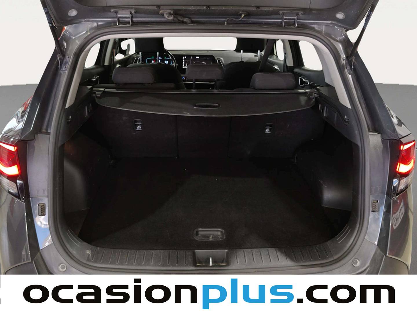 Fotos maletero KIA Sportage KIA Sportage 1.6 CRDi MHEV Business 4x2 (136 CV)