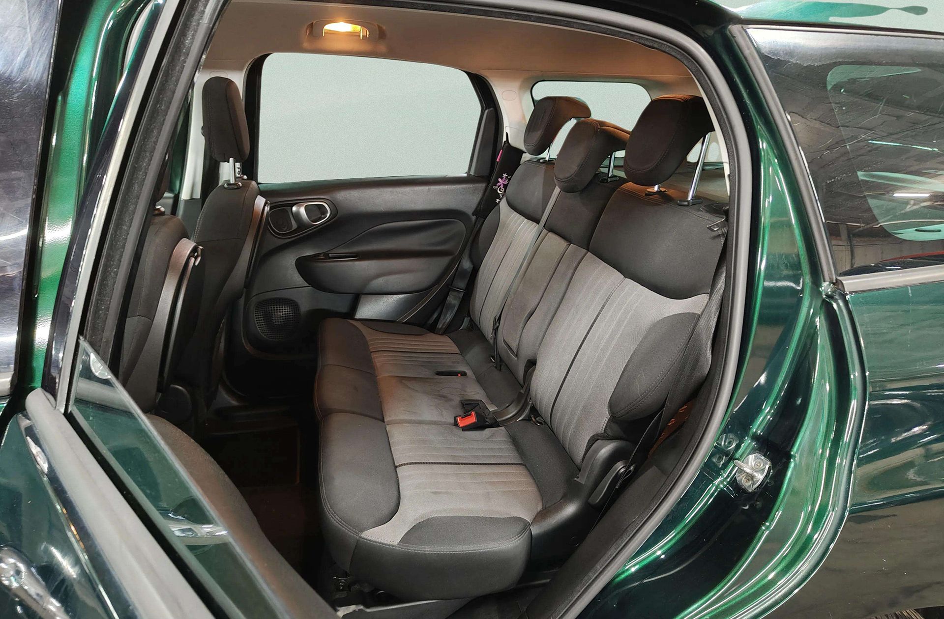 Fiat 500L 1.6 16v MultiJet II Living Lounge 7 plazas - foto 12
