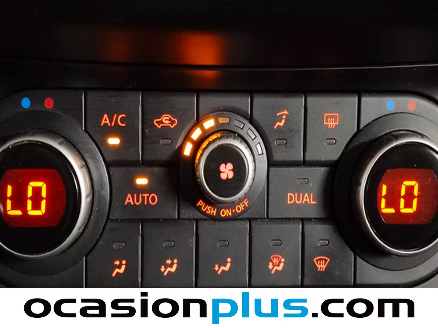 Equipamiento del Nissan QASHQAI+2 Nissan Qashqai+2 1.5 dCi Acenta 4x2 (106 CV) 7 Plazas