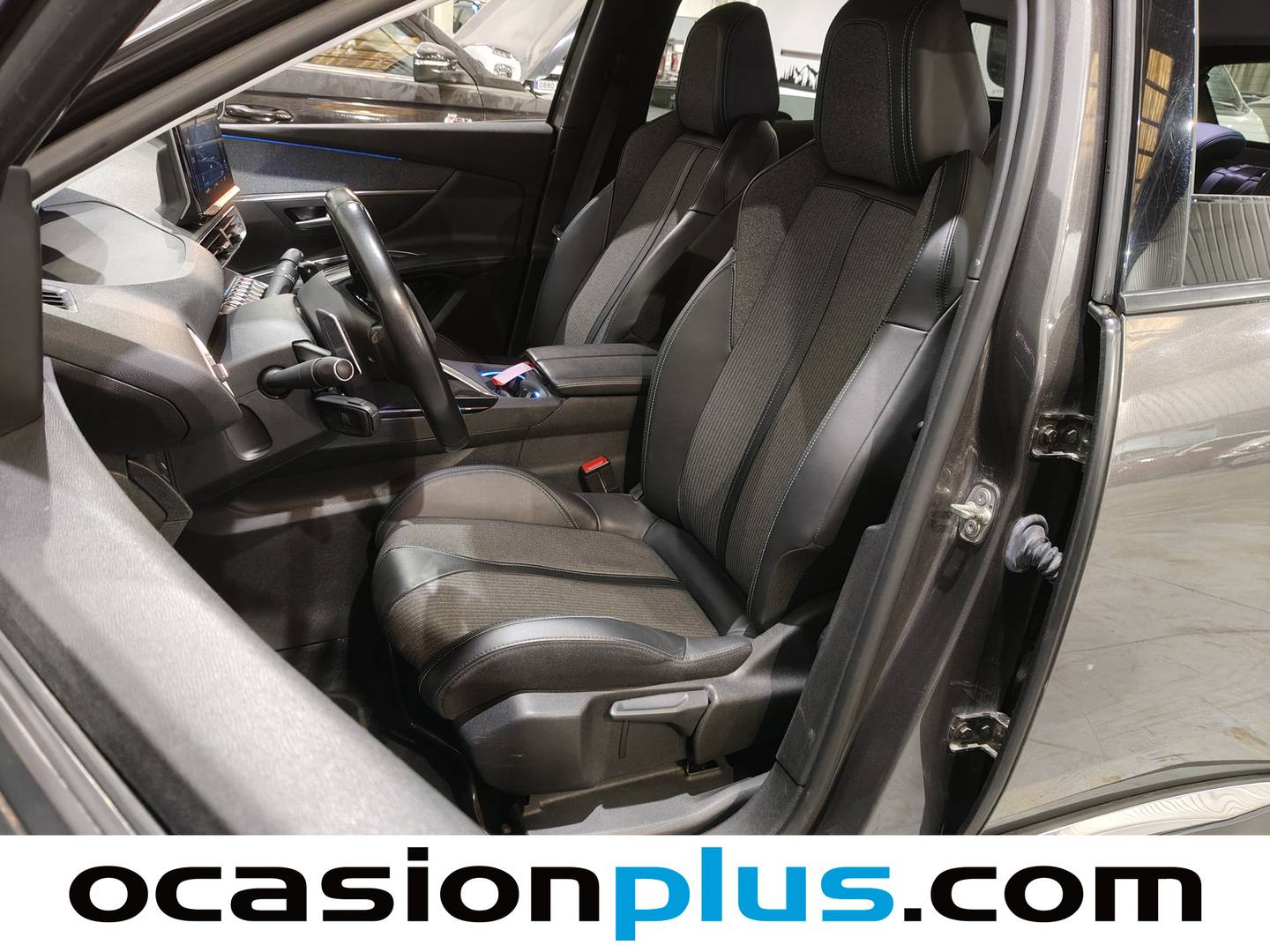 Foto Peugeot 3008 Peugeot 3008 BlueHDi 130 S&S Allure Pack EAT8 (130 CV)