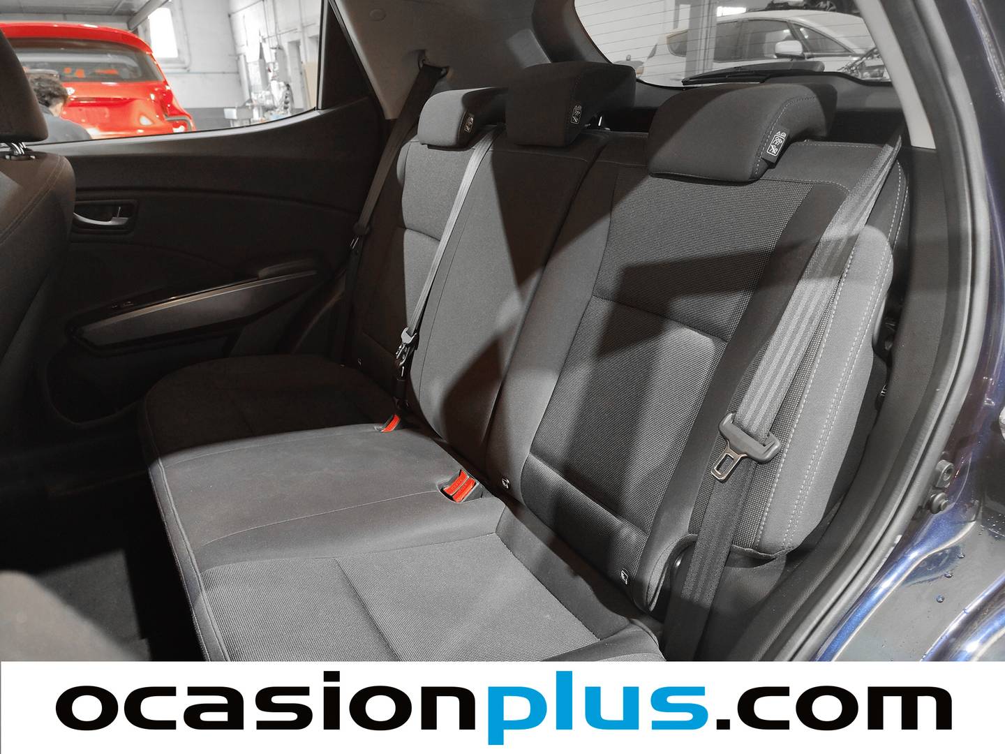 Foto SsangYong Tivoli Ssangyong Tivoli G12T Urban Plus (128 CV)