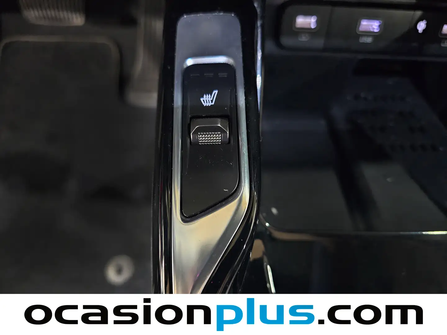 Foto KIA Sorento Kia Sorento 1.6 T-GDi HEV Emotion 4x2 (230 CV) 7 PLAZAS