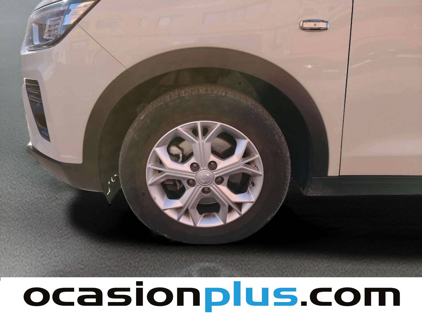 SsangYong Tivoli SsangYong Tivoli G12T Urban Plus (128 CV) seminuevo