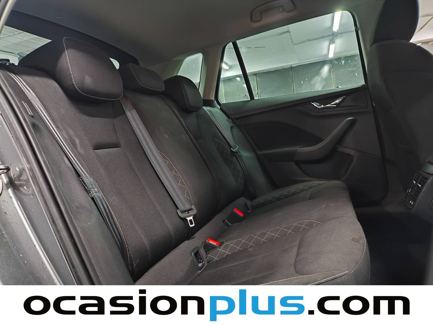 Skoda Kamiq Skoda Kamiq 1.0 TSI Ambition (110 CV) gasolina