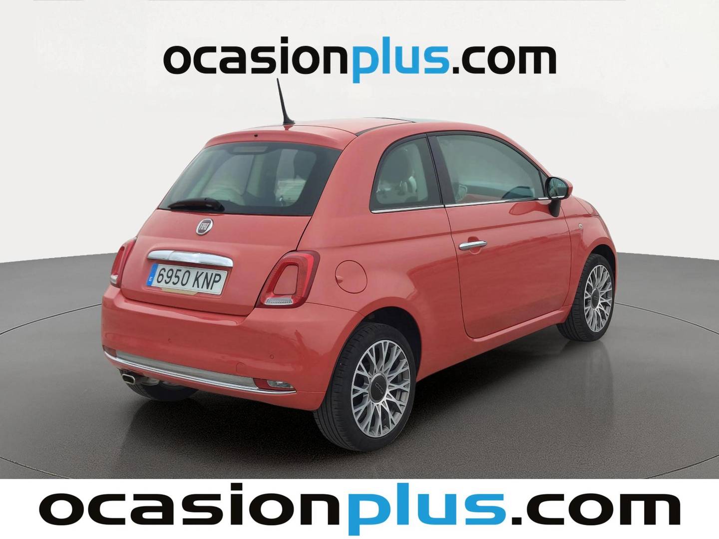 Foto trasera Fiat 500 Fiat 500 1.2 8v Lounge (69 CV) derecha