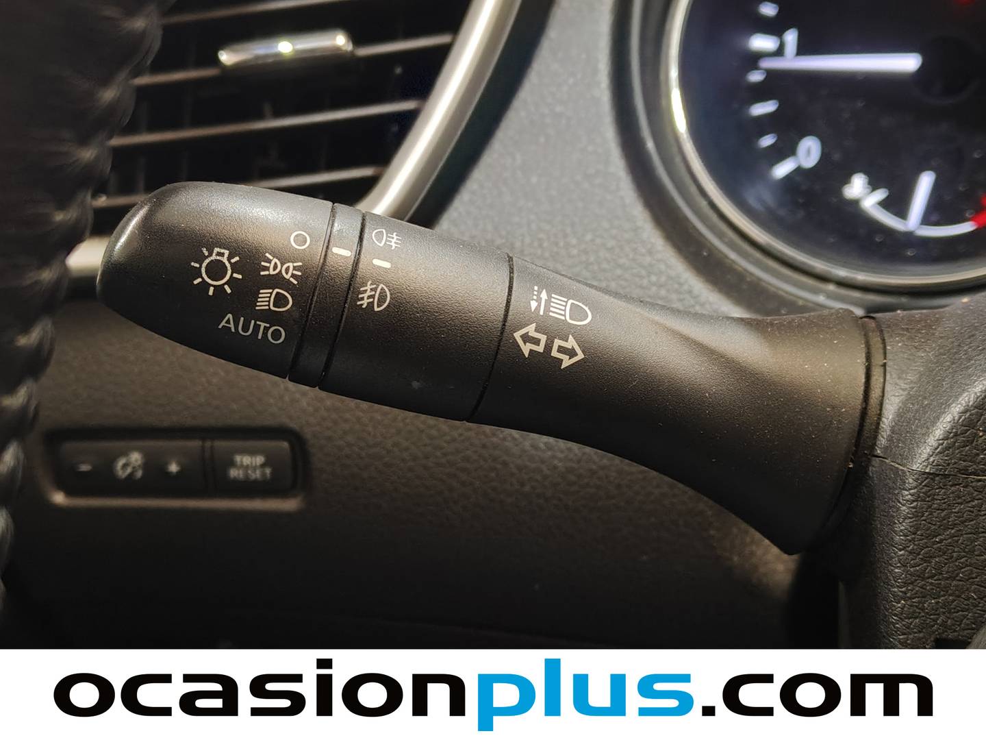 Foto Nissan X-TRAIL Nissan X-Trail dCi 130 Tekna 4x2 XTronic 96 kW (130 CV)