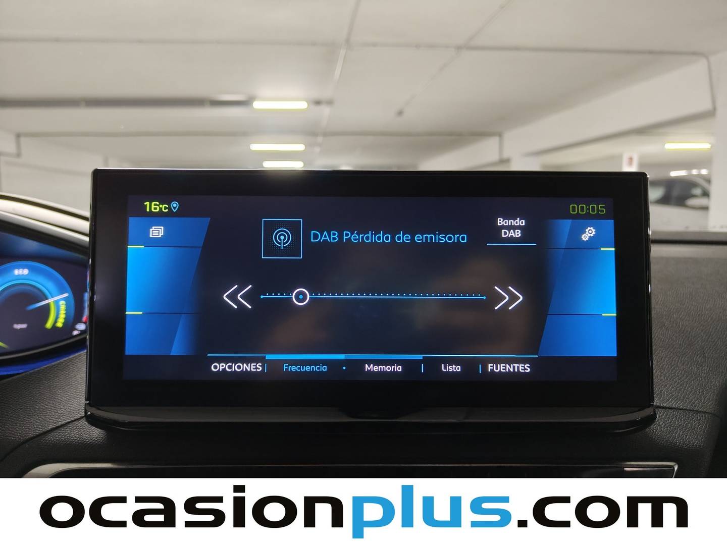 Foto Peugeot 3008 Hybrid Peugeot 3008 Hybrid 300 Allure Pack e-EAT8 (300 CV)