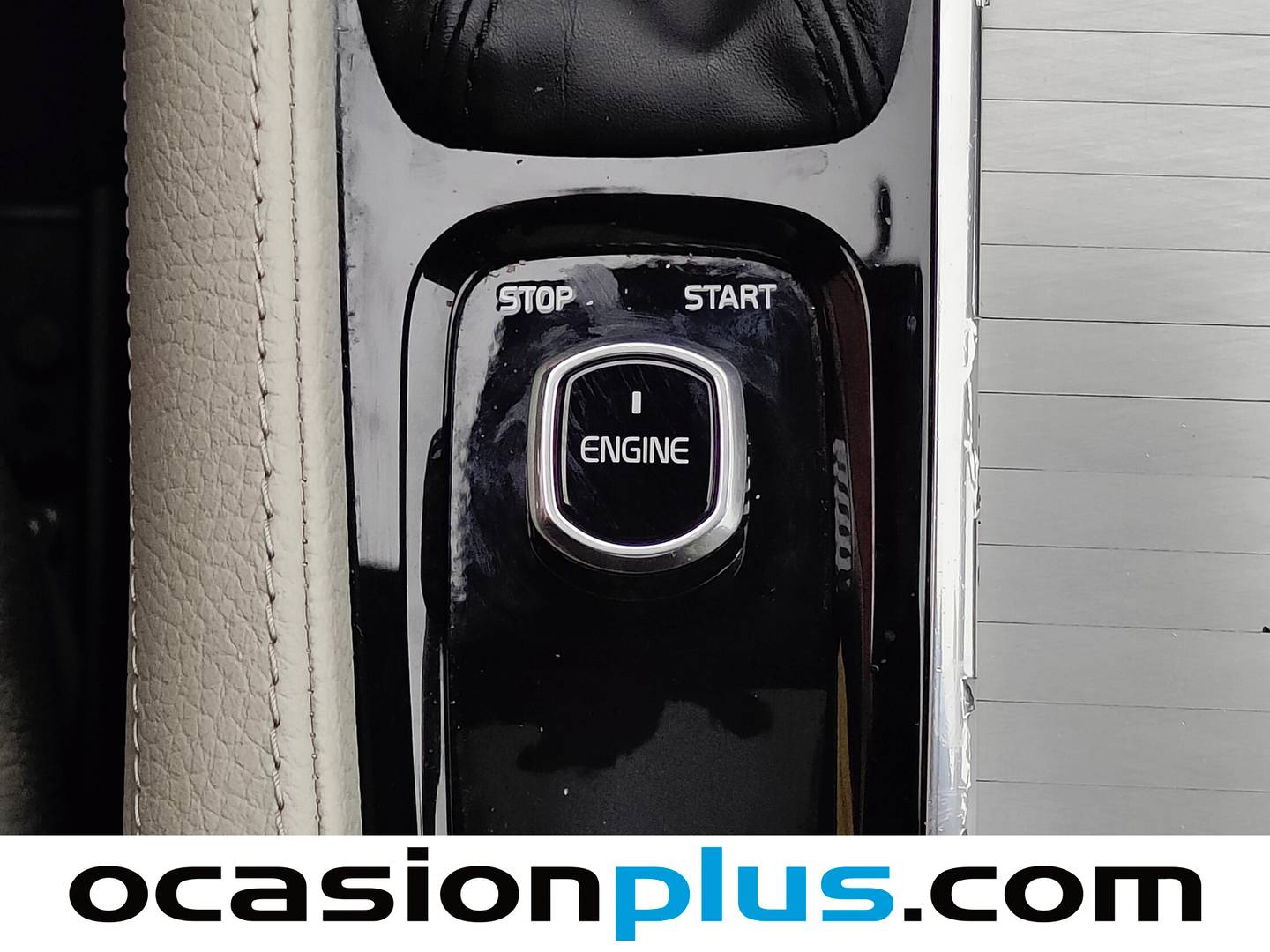 Foto Volvo XC90 Volvo XC90 D5 Momentum AWD Auto (235 CV) 7 Plazas