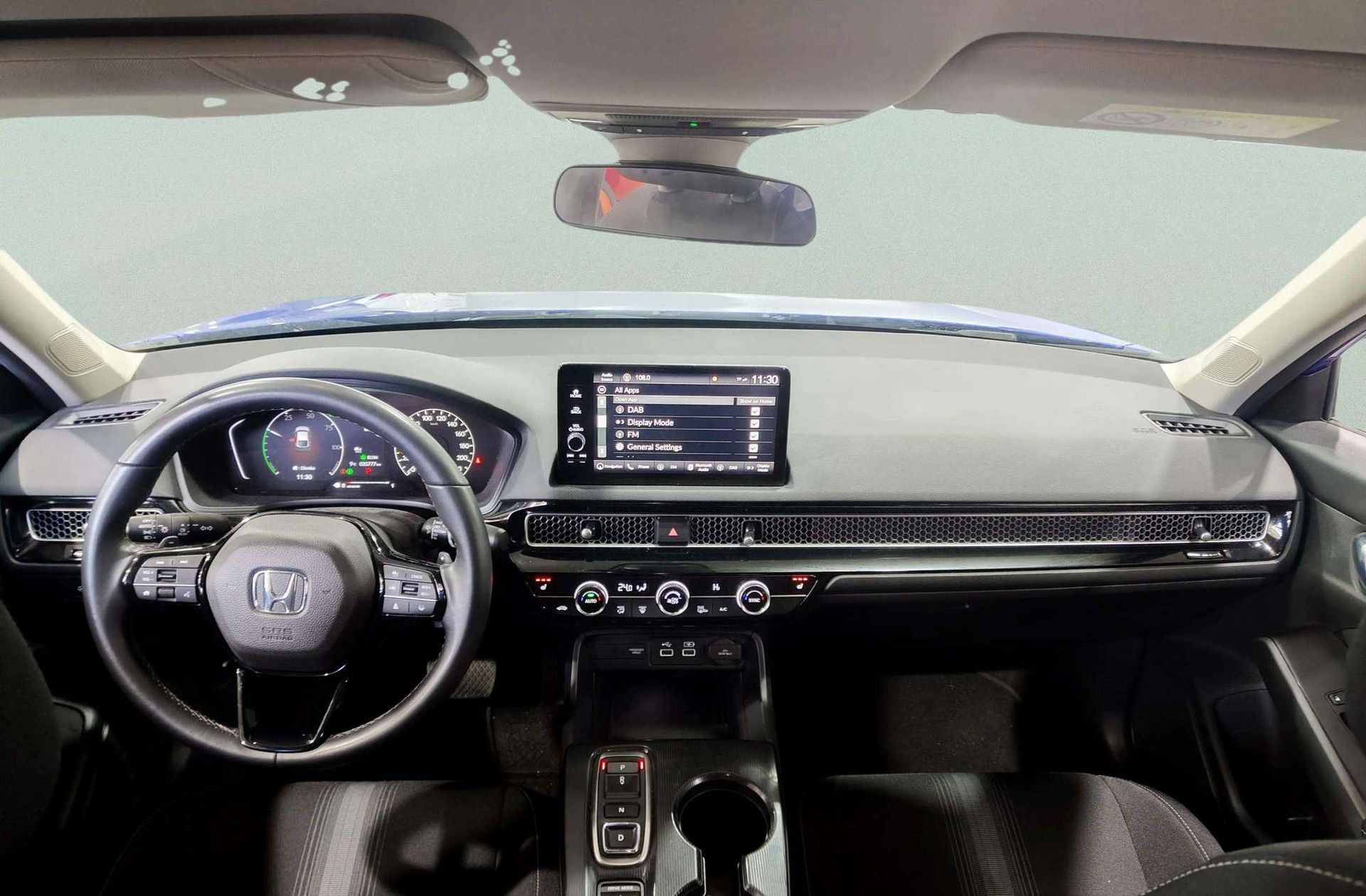 Honda Civic 2.0 i-MMD Elegance CVT - foto 7