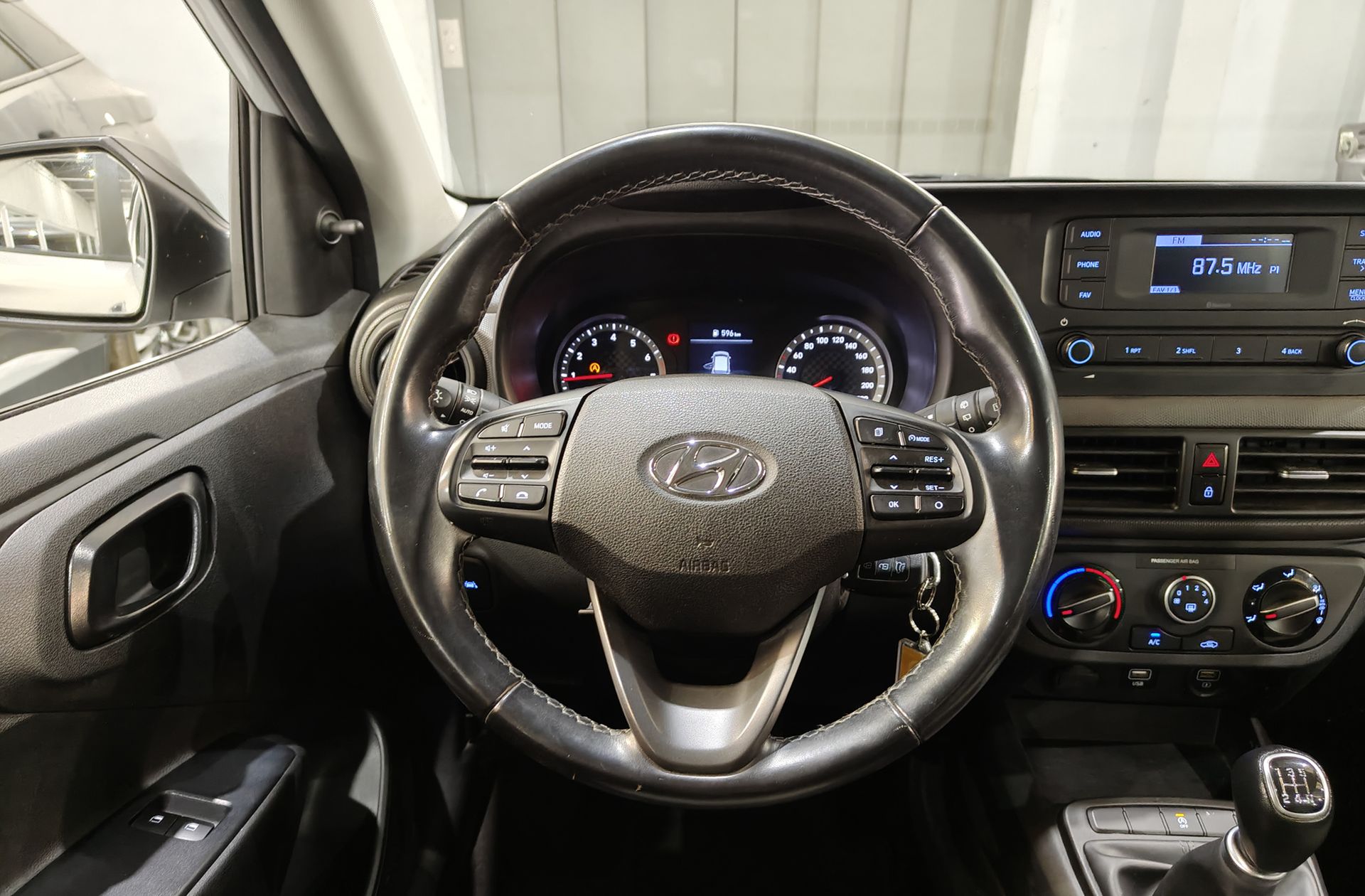 Hyundai i10 1.0 Essence - foto 18