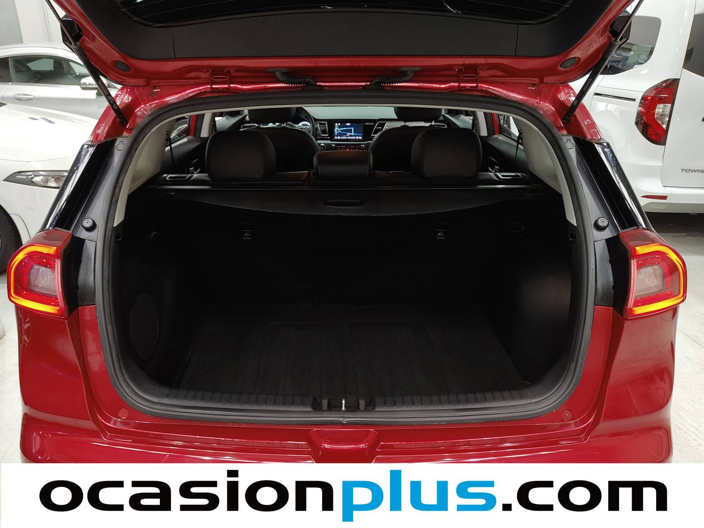 Foto KIA Niro Kia Niro 1.6 GDi HEV Híbrido Emotion (141 CV)