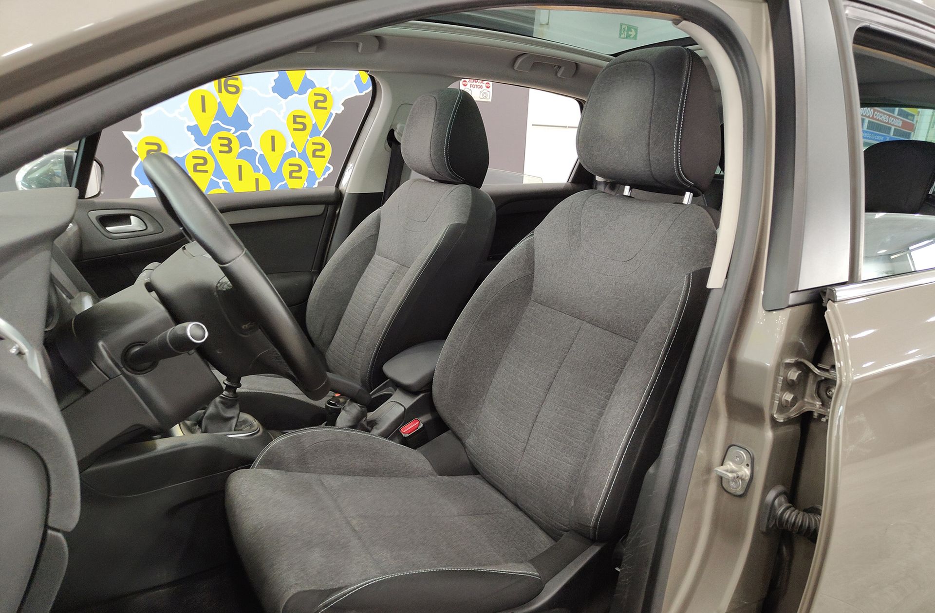 Citroën C4 PureTech 130 Feel Edition - foto 11