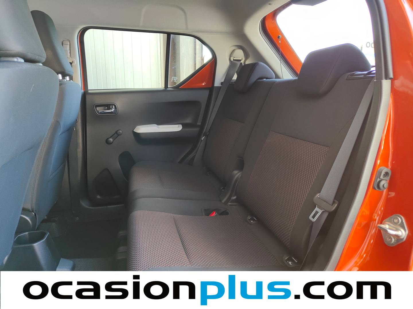 Foto asientos traseros Suzuki Ignis Suzuki Ignis 1.2 GLE (90 CV)