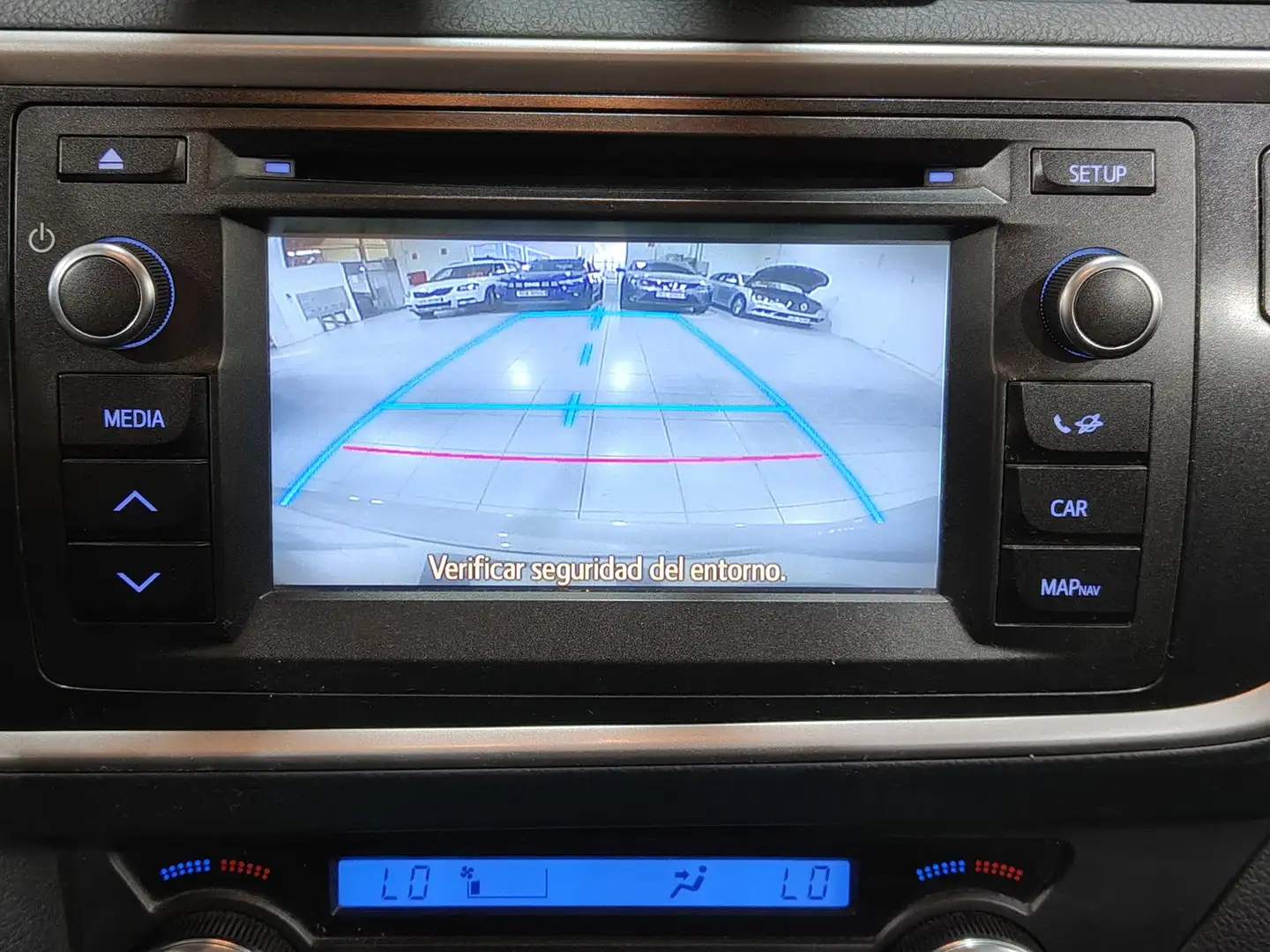 Foto Toyota Auris Toyota Auris Hybrid Touring Sports Advance (136 CV)